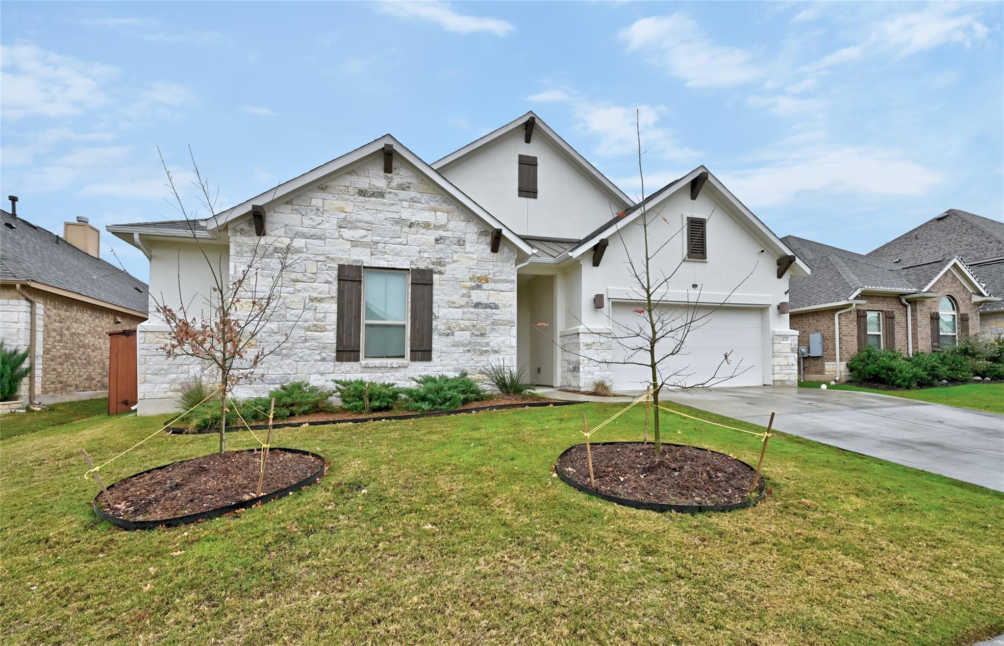 428 Texon Dr, Liberty Hill, TX 78642