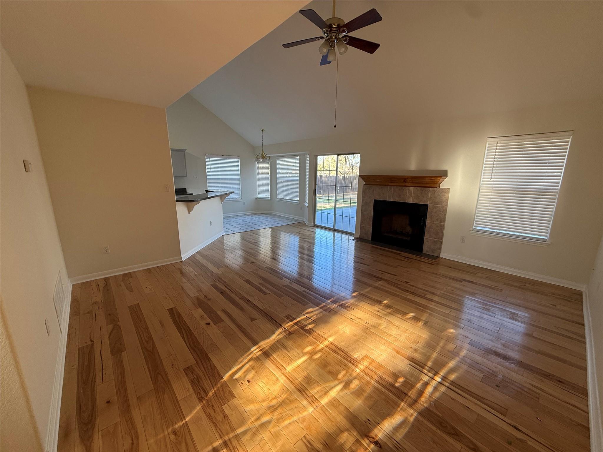 134 Laumaia Ln, Bastrop, TX 78602