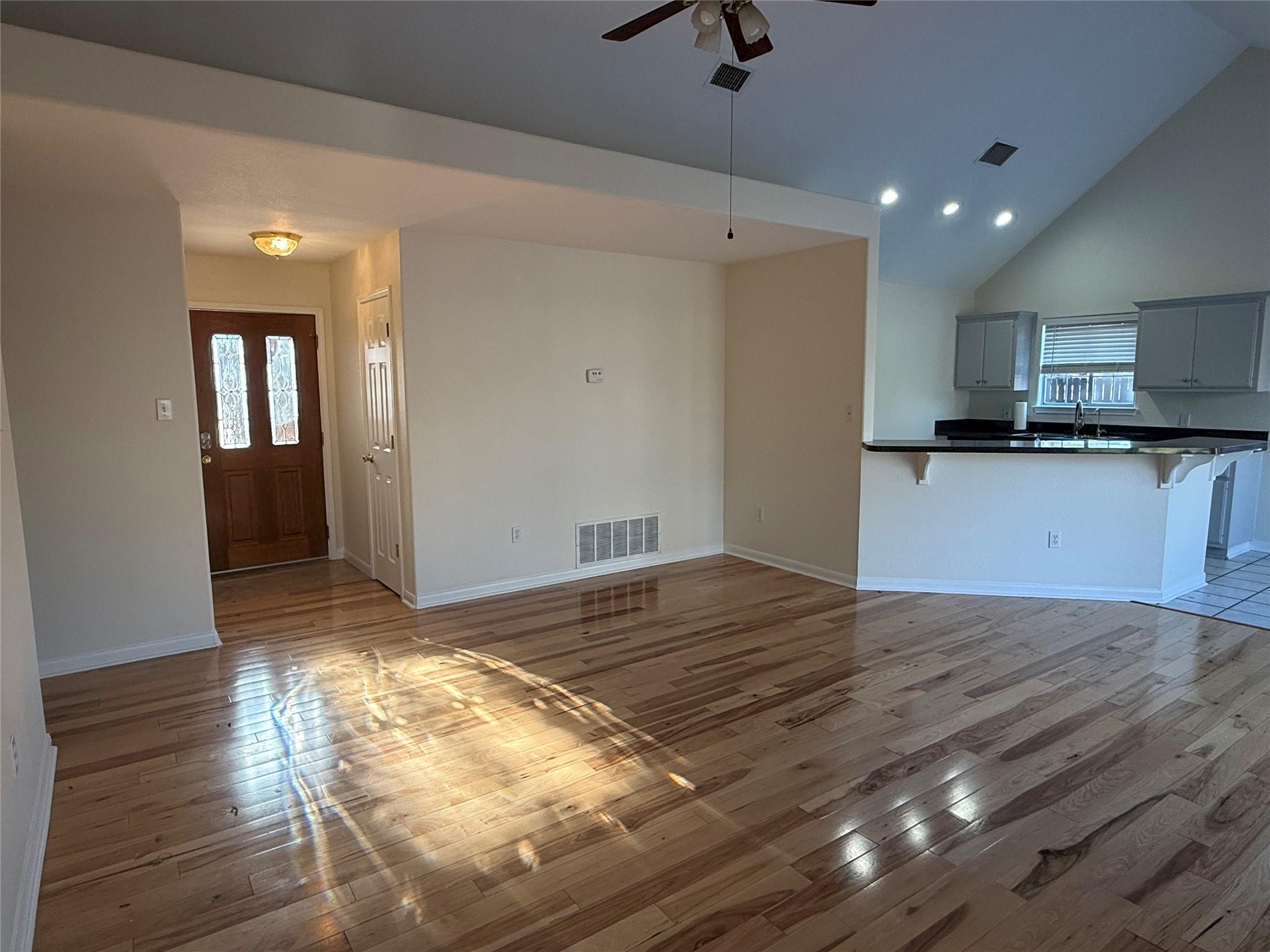 134 Laumaia Ln, Bastrop, TX 78602