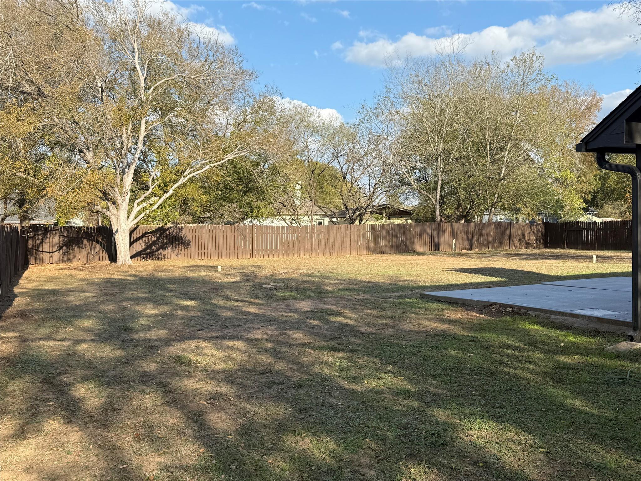 134 Laumaia Ln, Bastrop, TX 78602