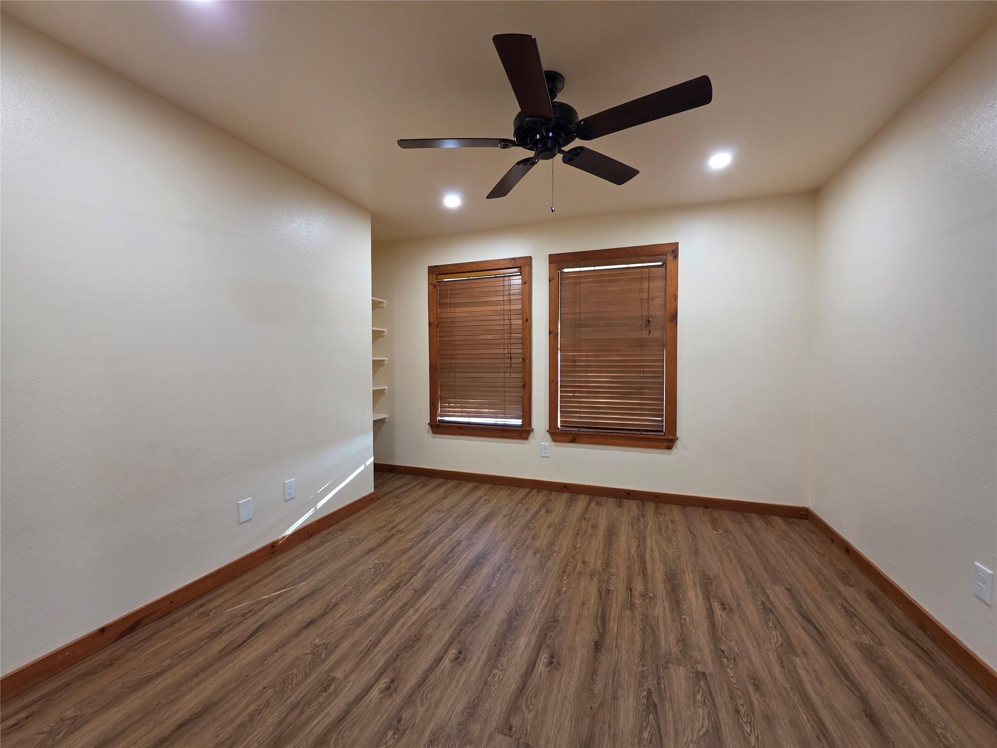 9506 Schmidt Ln, Manor, TX 78653