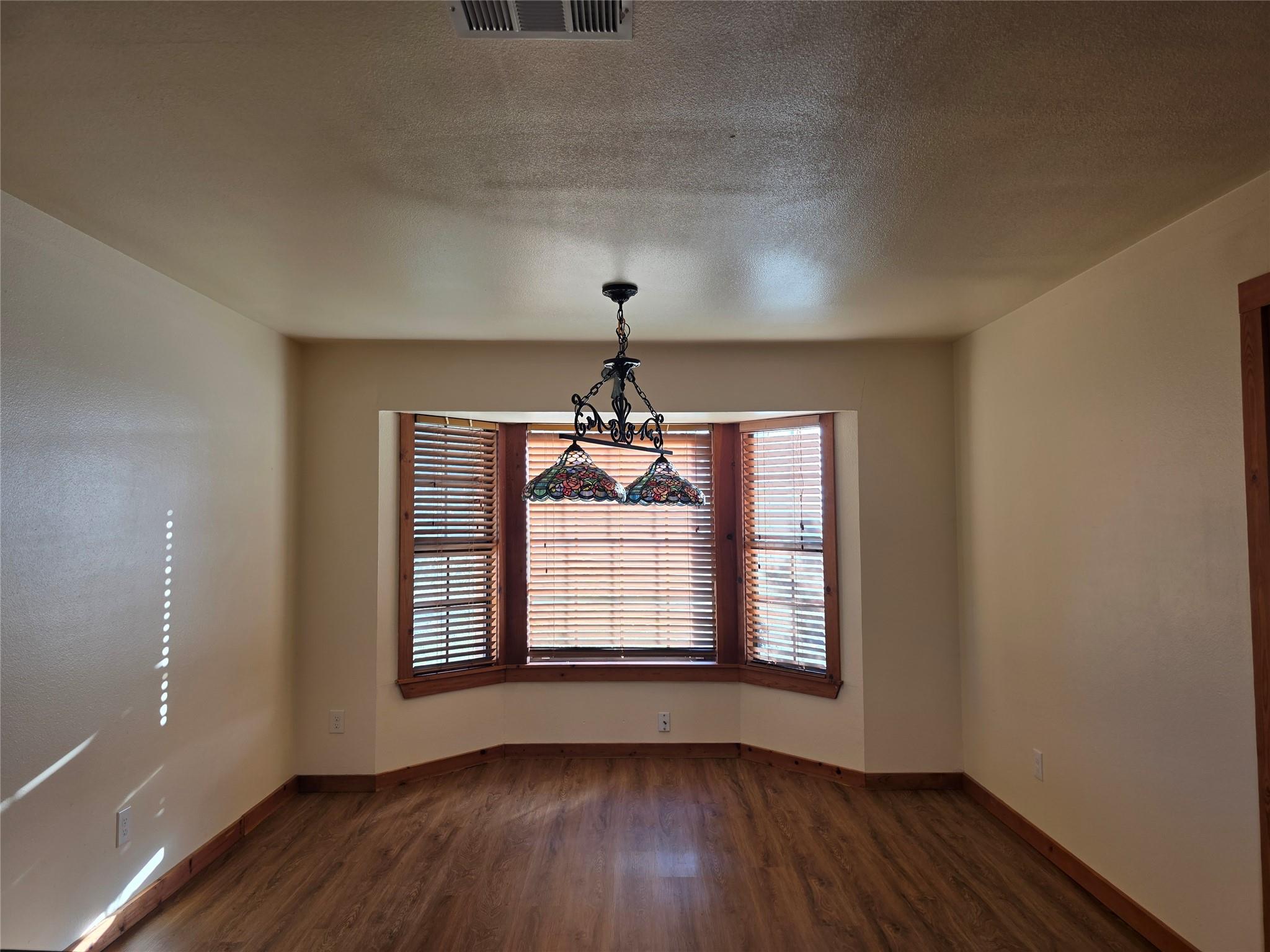 9506 Schmidt Ln, Manor, TX 78653