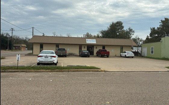 115 N Central St, Cameron, TX 76520
