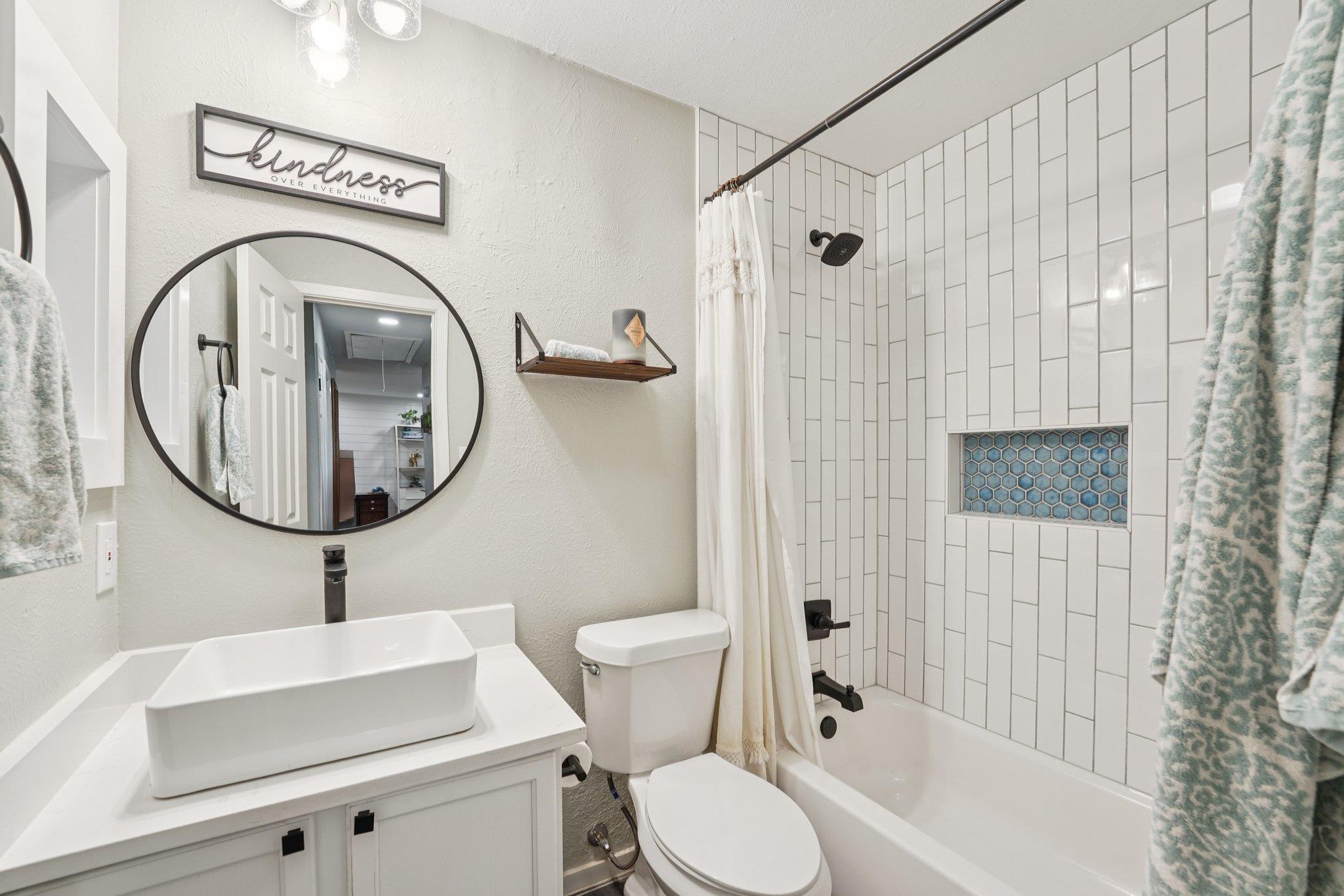 1213 S Trace Dr, Austin, TX 78745