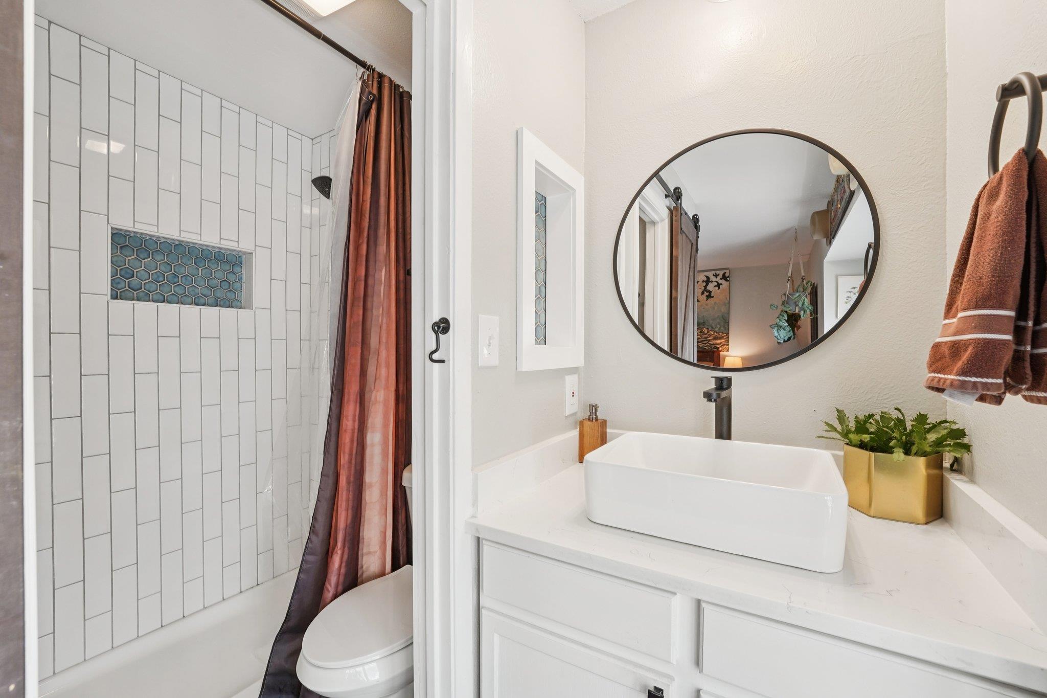 1213 S Trace Dr, Austin, TX 78745