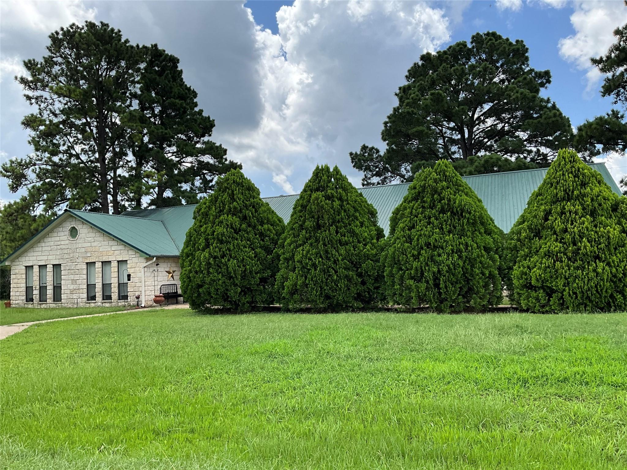 116 Shore Front Dr, Bastrop, TX 78602