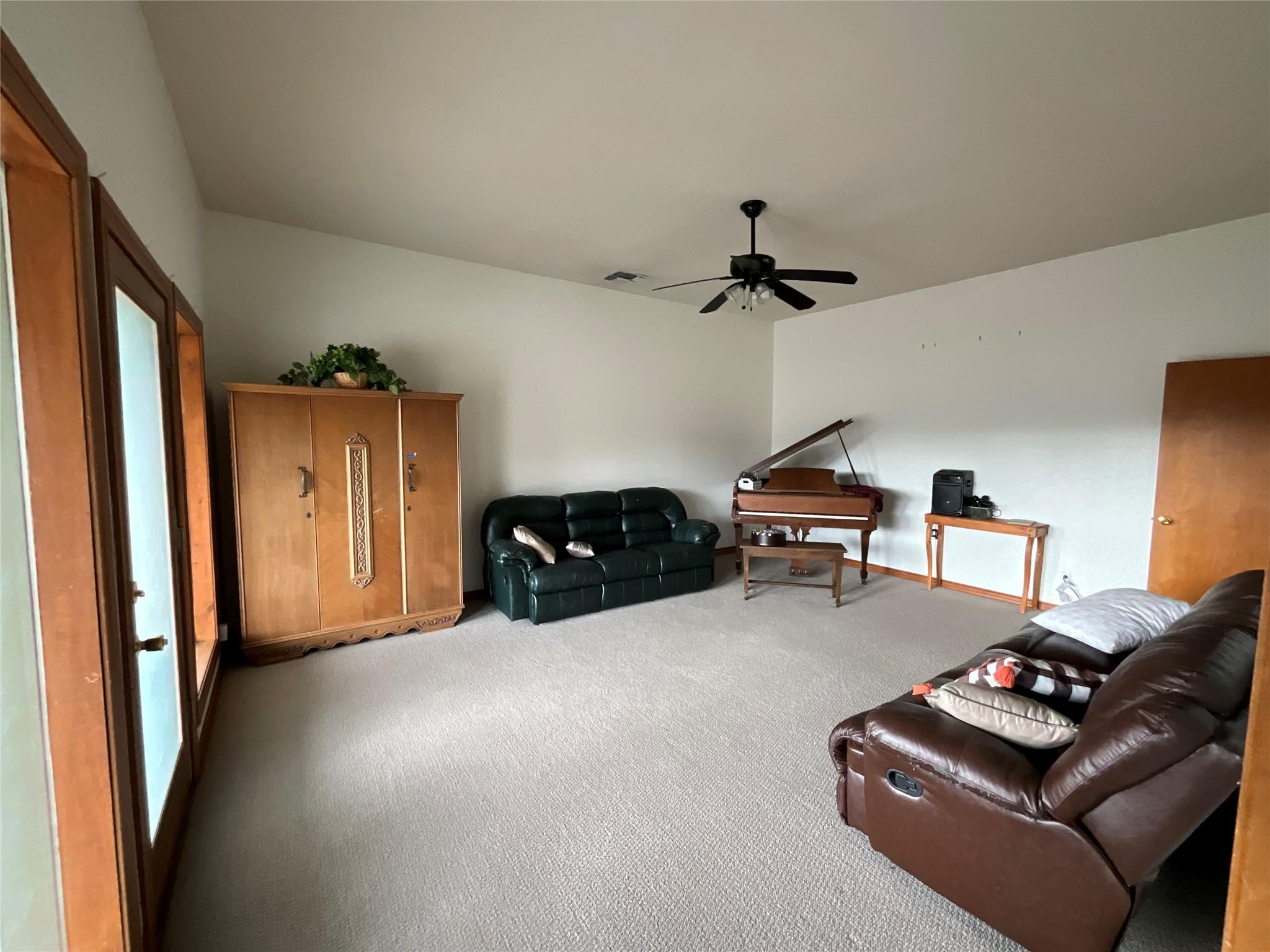 116 Shore Front Dr, Bastrop, TX 78602