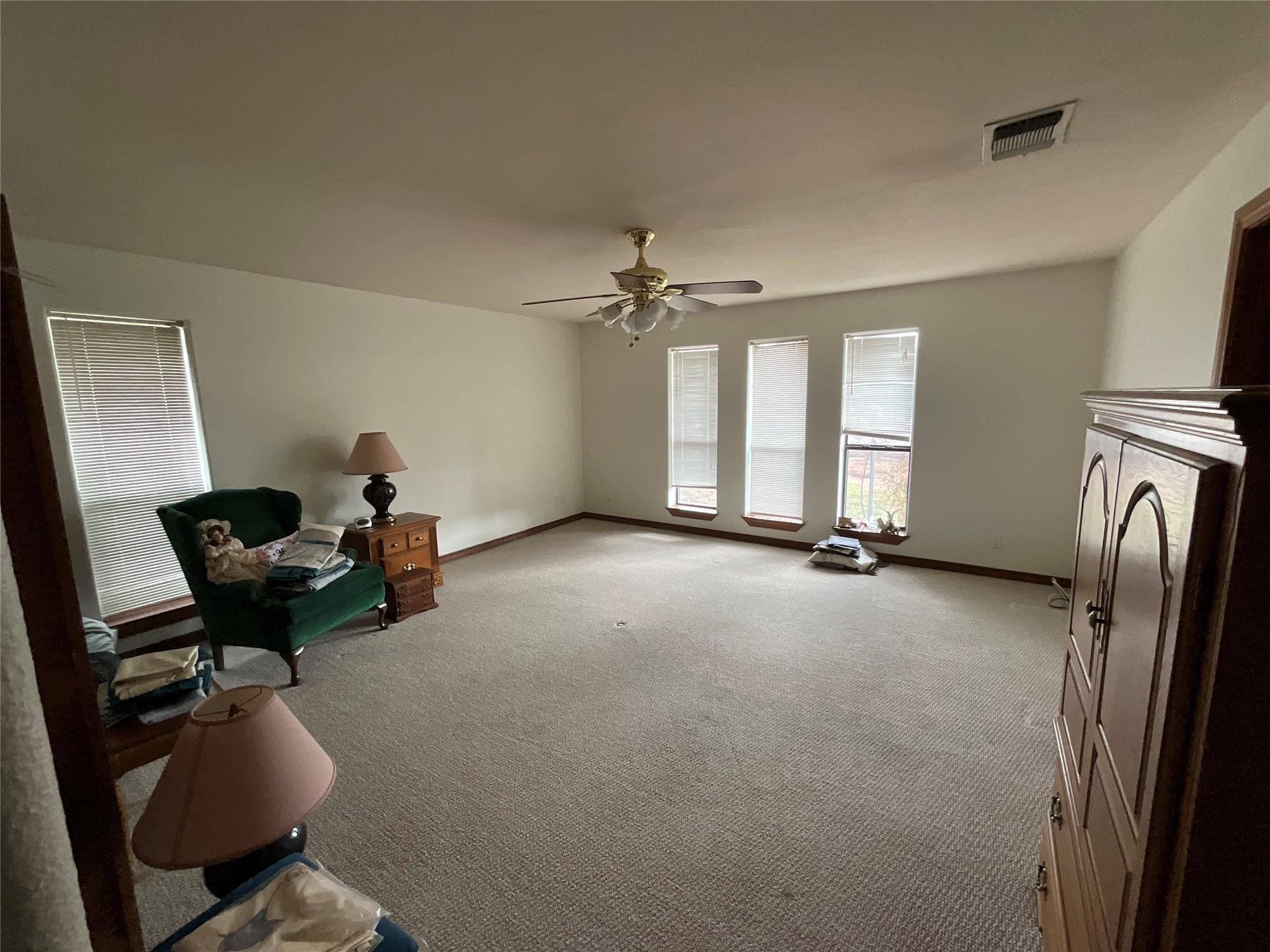 116 Shore Front Dr, Bastrop, TX 78602