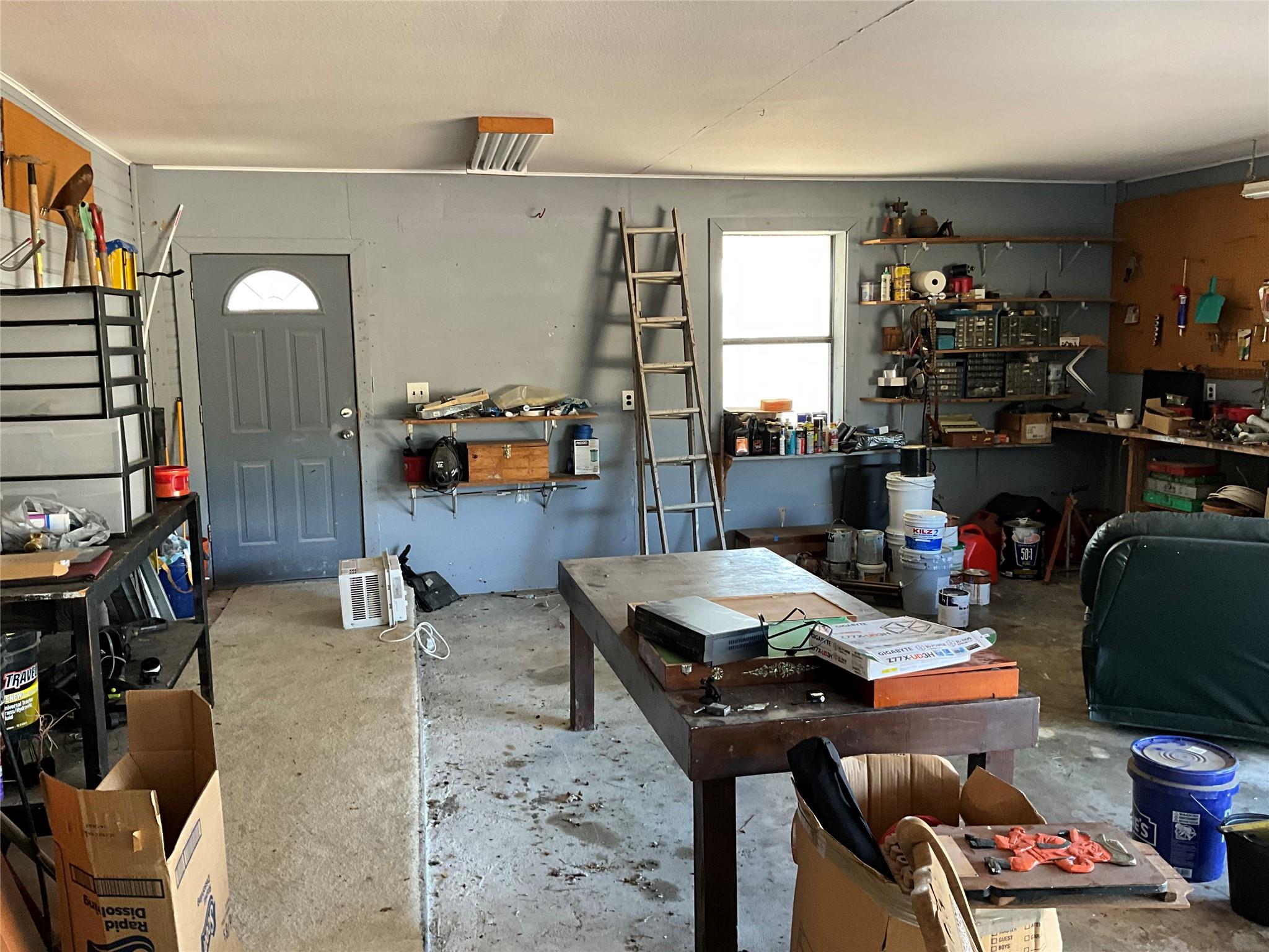 116 Shore Front Dr, Bastrop, TX 78602