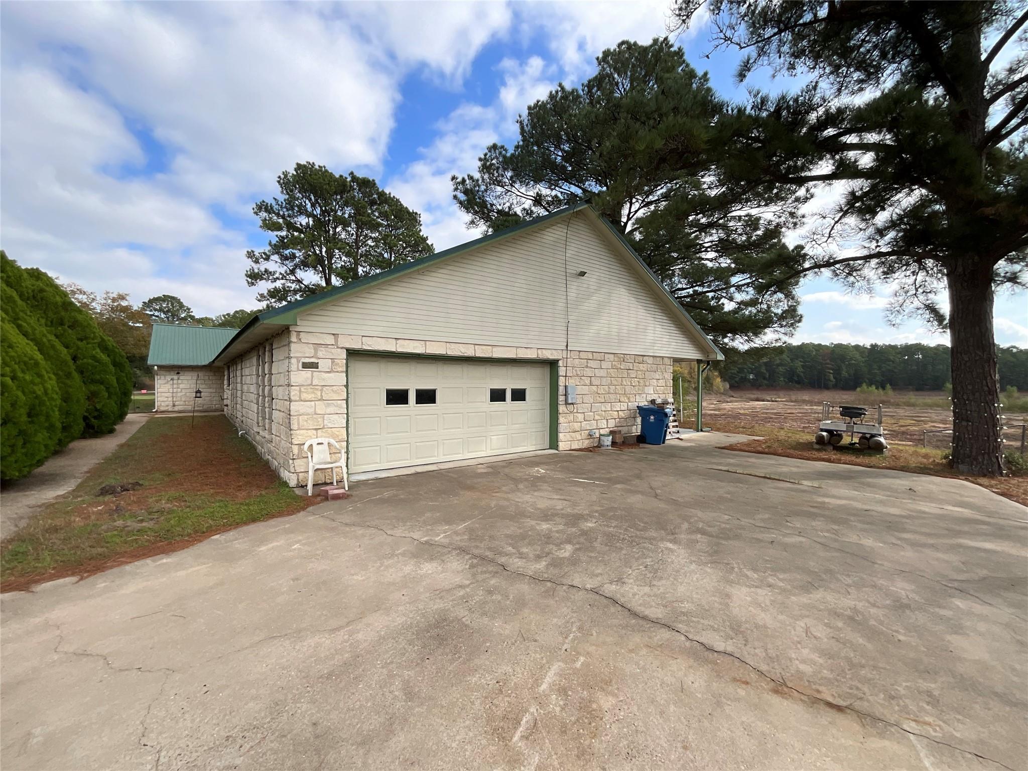 116 Shore Front Dr, Bastrop, TX 78602