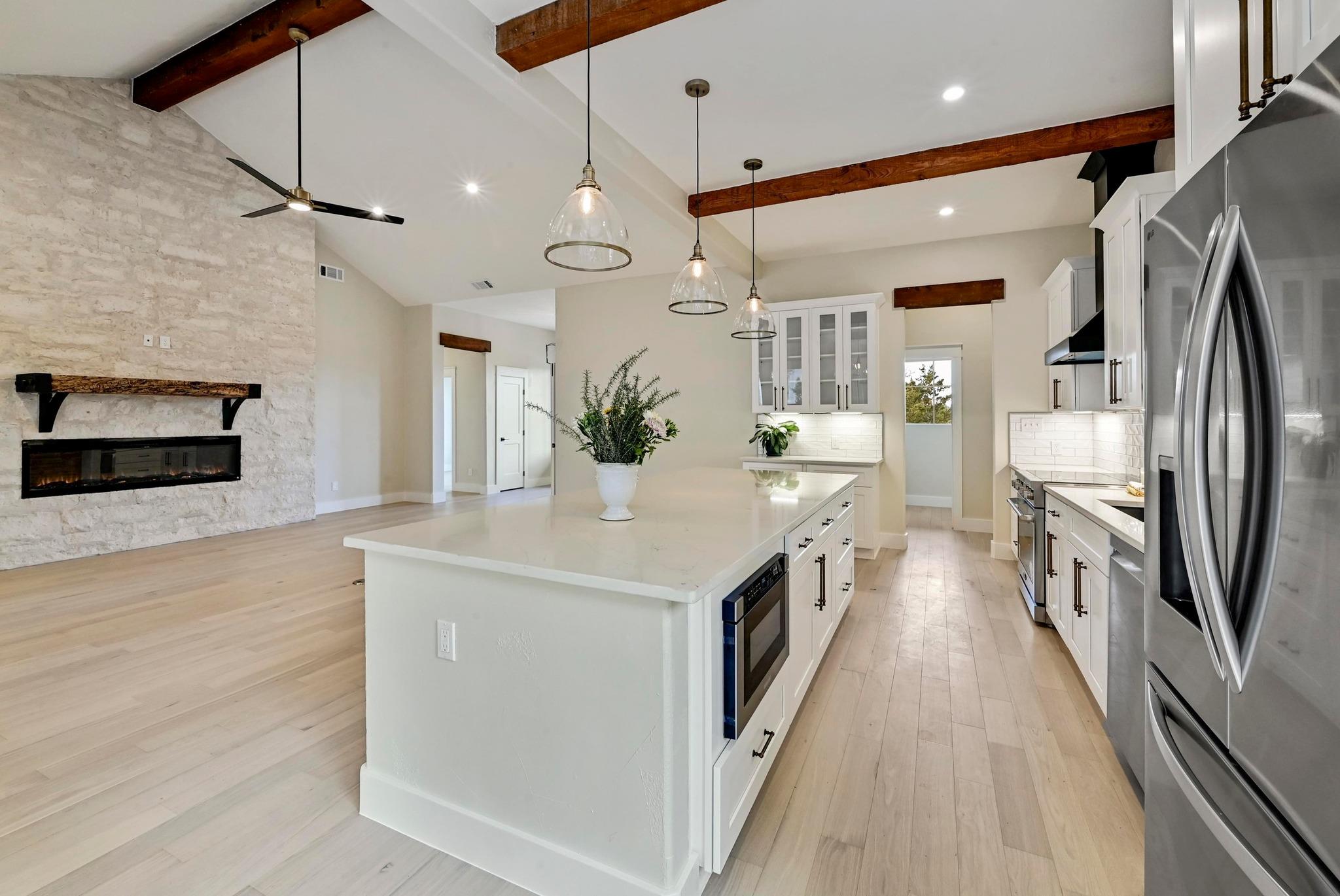 1321 Prospect Cir, Horseshoe Bay, TX 78657