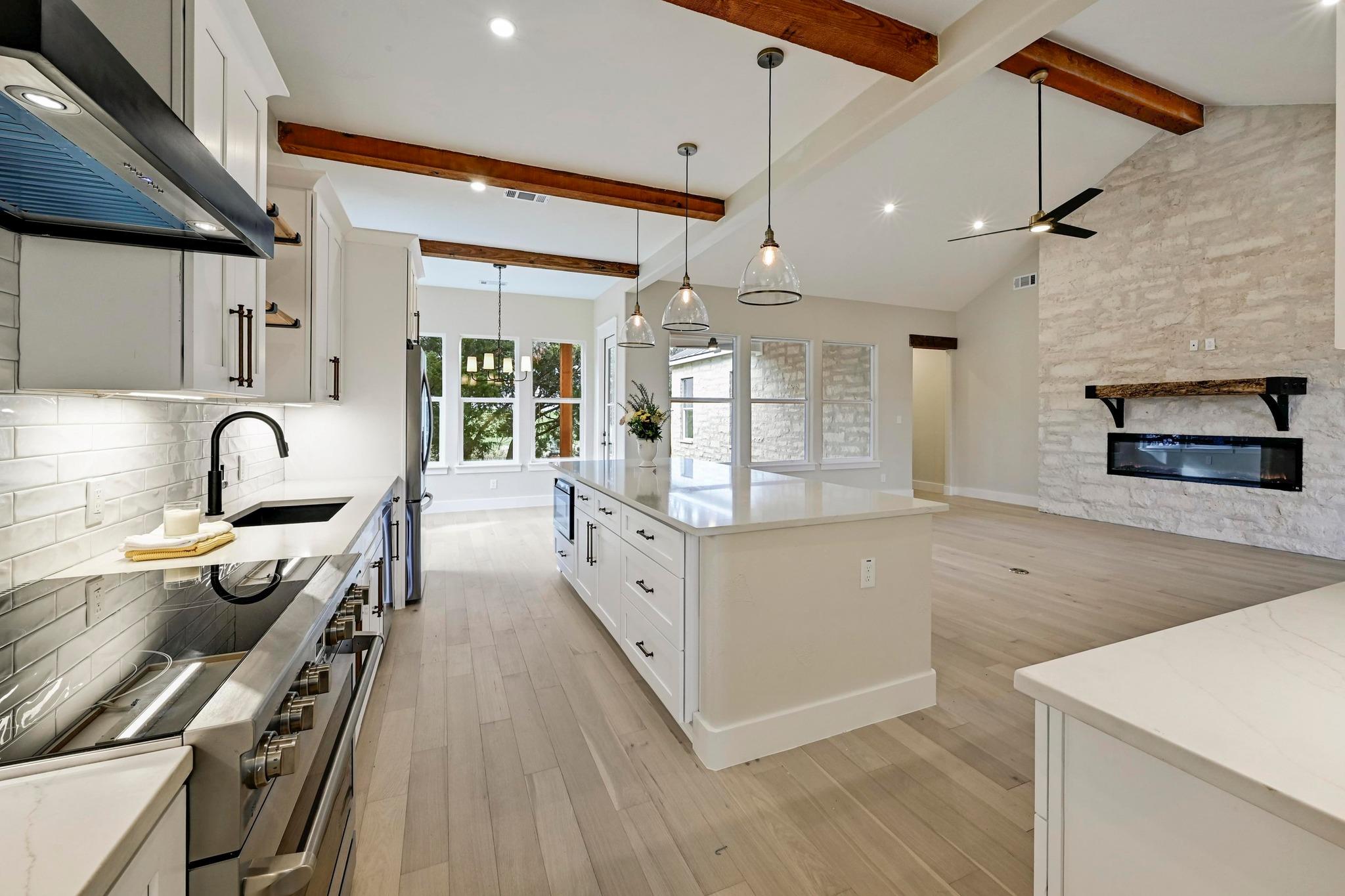 1321 Prospect Cir, Horseshoe Bay, TX 78657