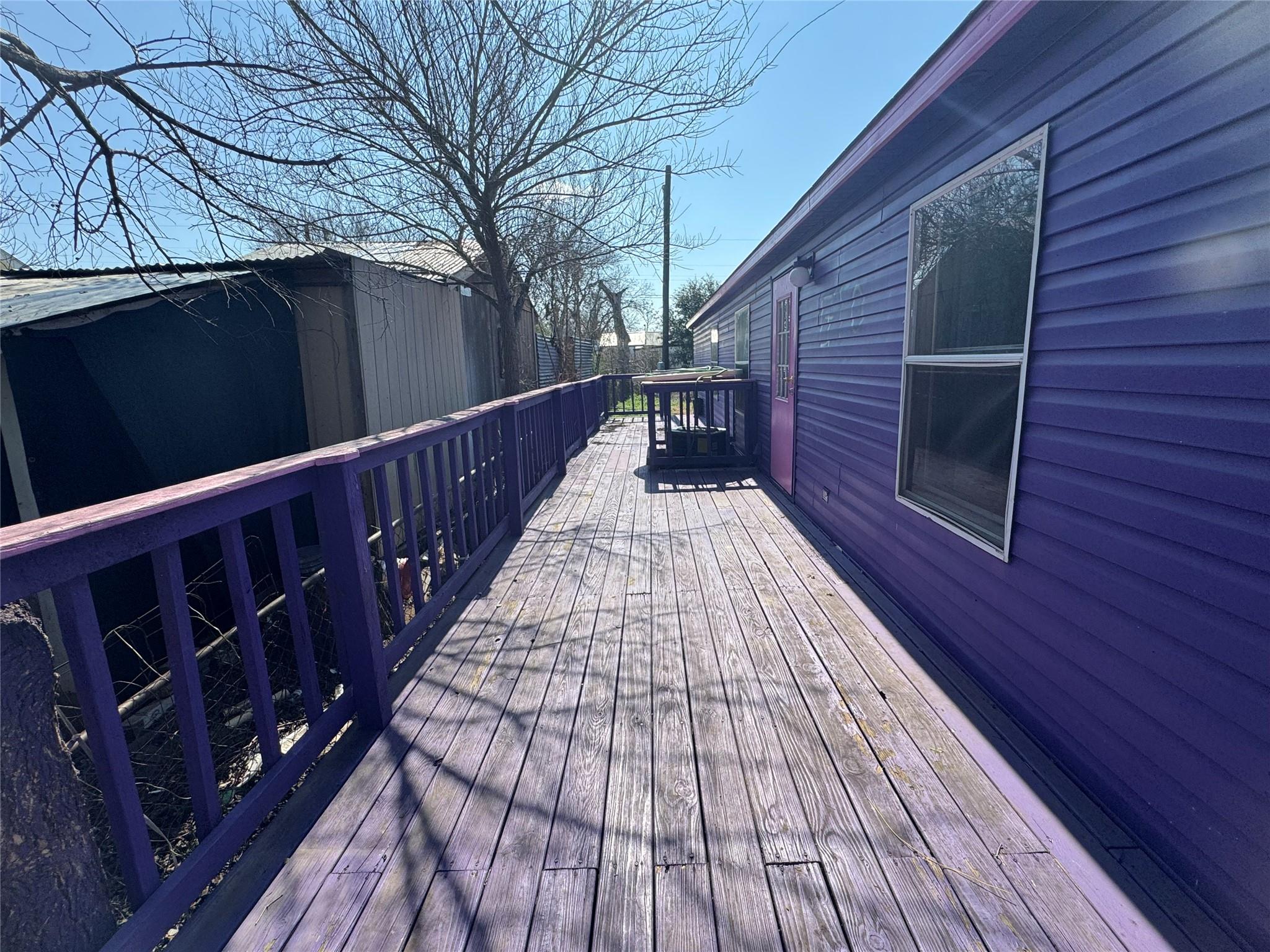 404 W Cleveland St # 1/2, Elgin, TX 78621