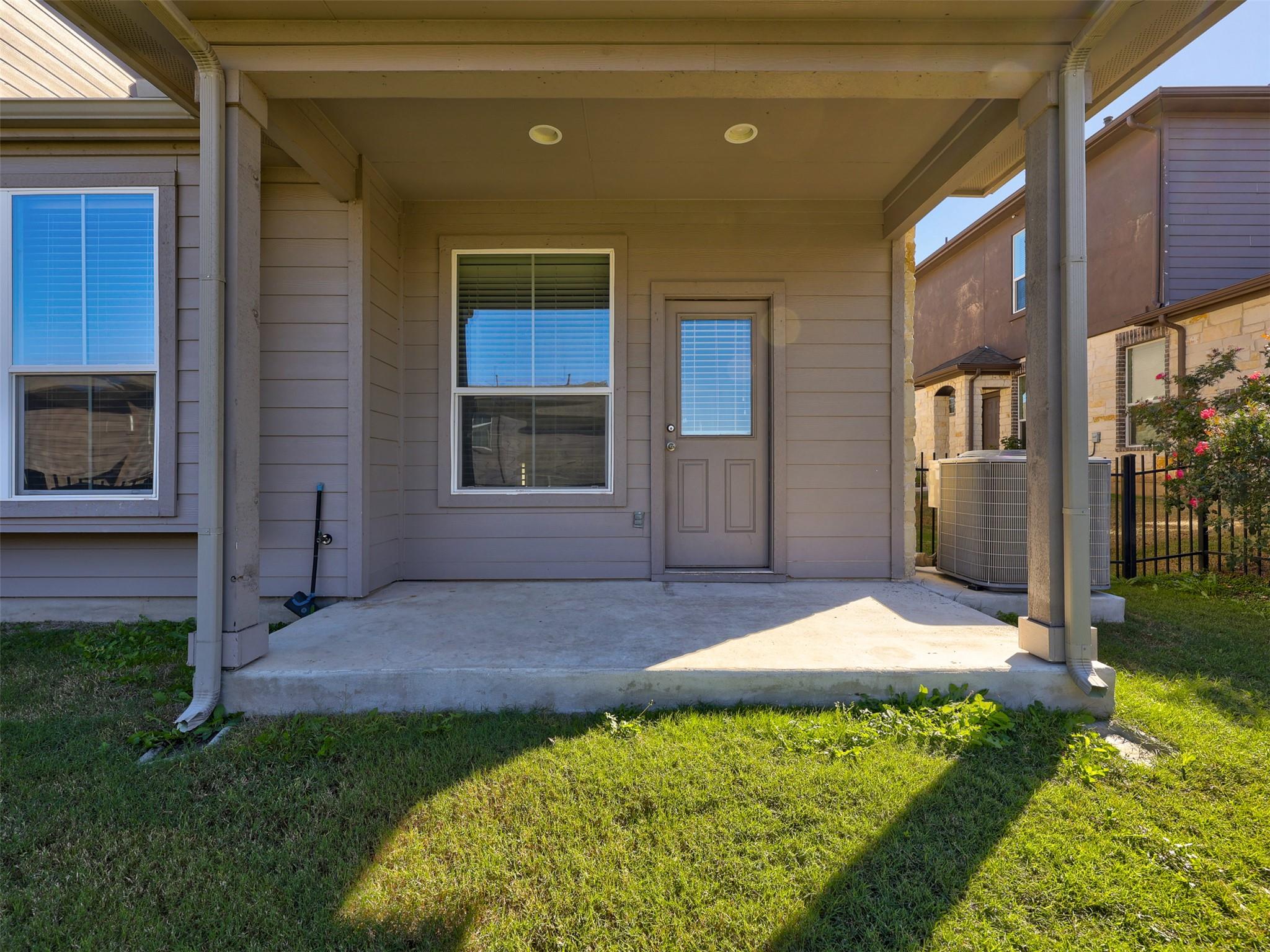 408 Epiphany Ln, Pflugerville, TX 78660