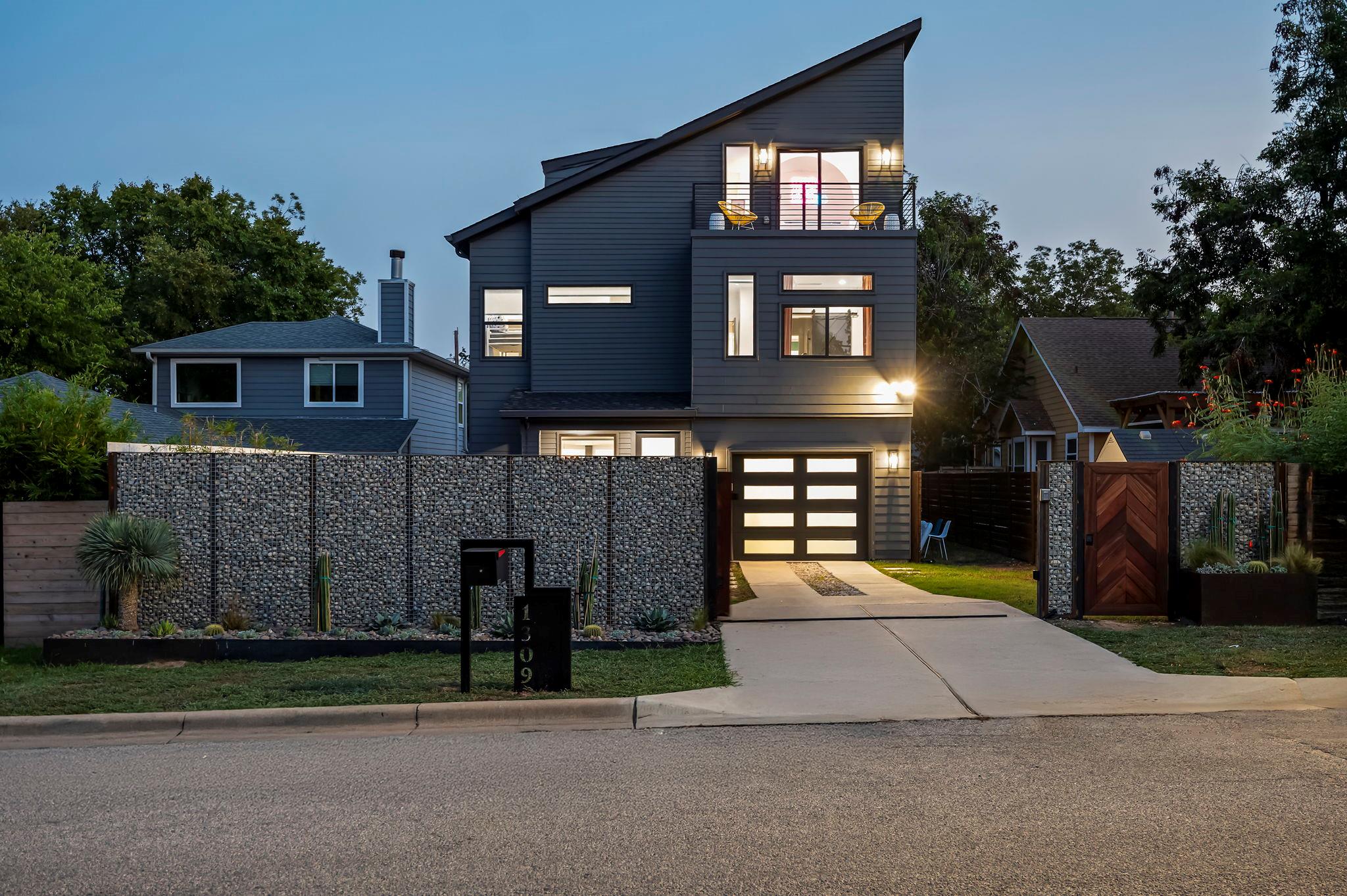 1309 Bob Harrison St, Austin, TX 78702