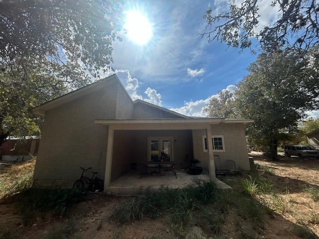 3907 Waterwood Pass Dr, Elmendorf, TX 78112