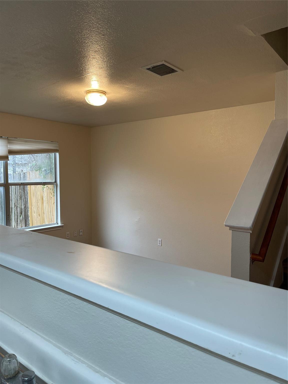 1013 Christopher St # A, Round Rock, TX 78681