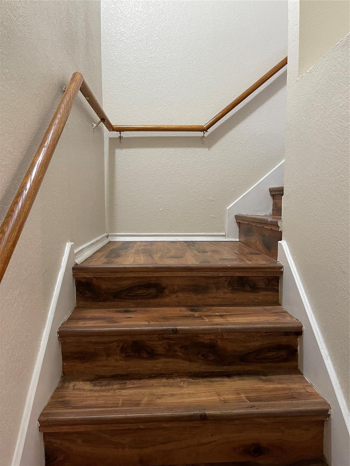 1013 Christopher St # A, Round Rock, TX 78681