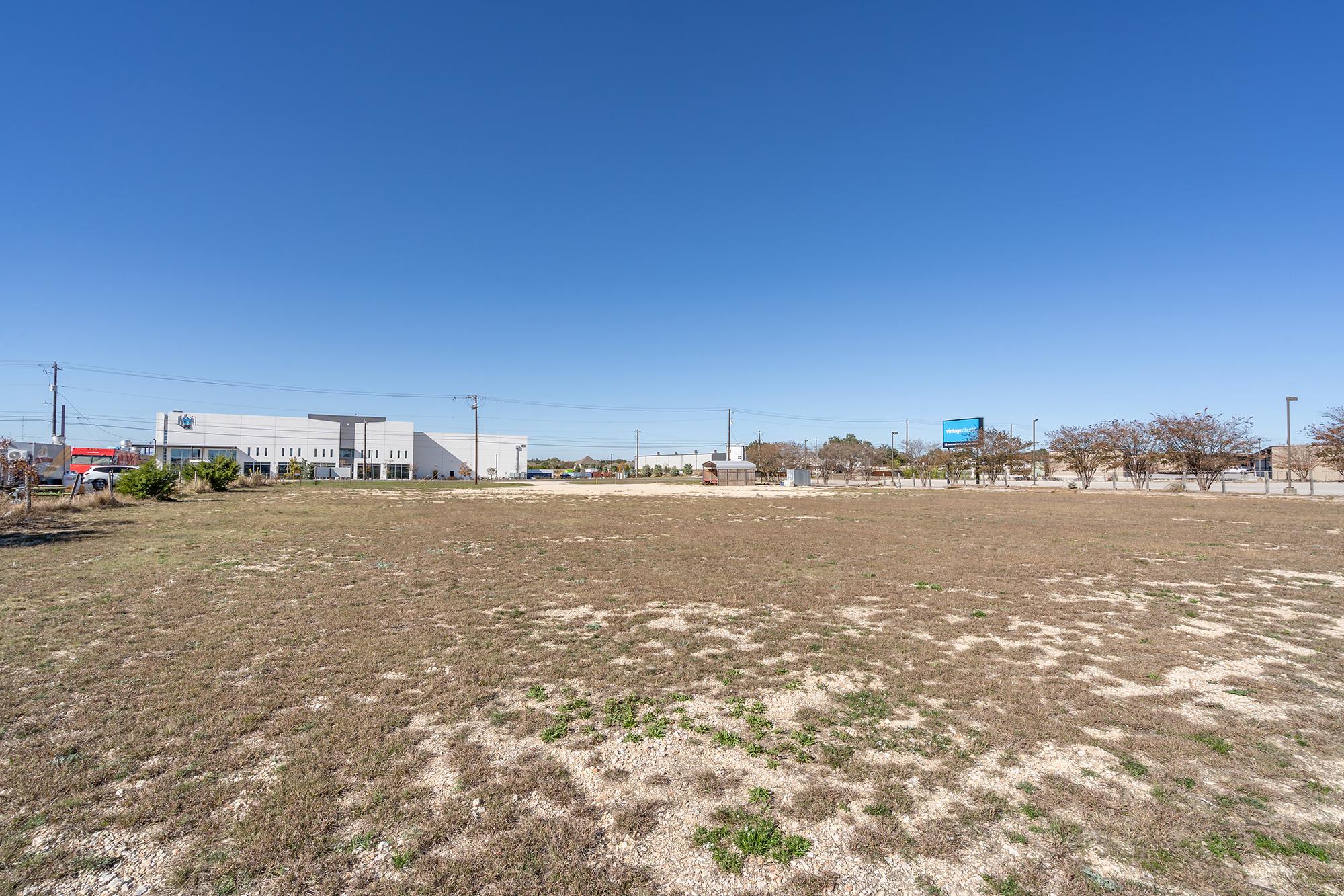 136 County Road 214, Liberty Hill, TX 78642