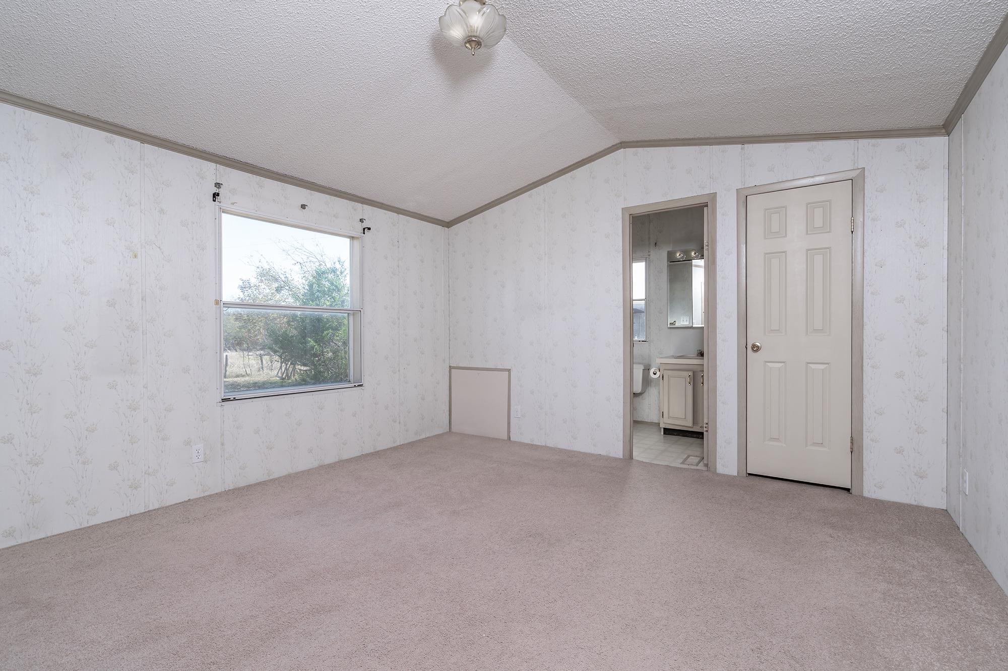 138 River Rd, Liberty Hill, TX 78642