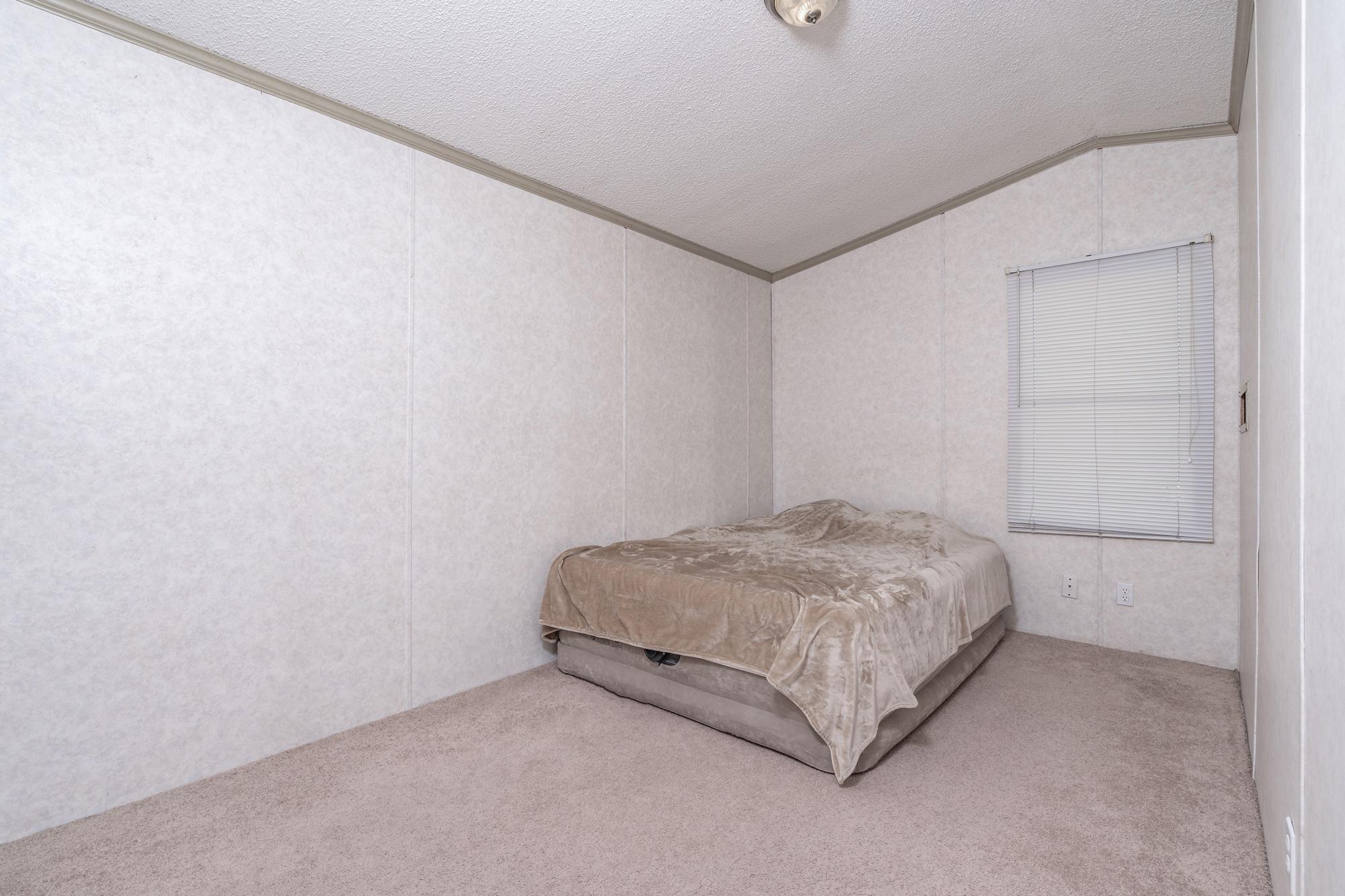 138 River Rd, Liberty Hill, TX 78642