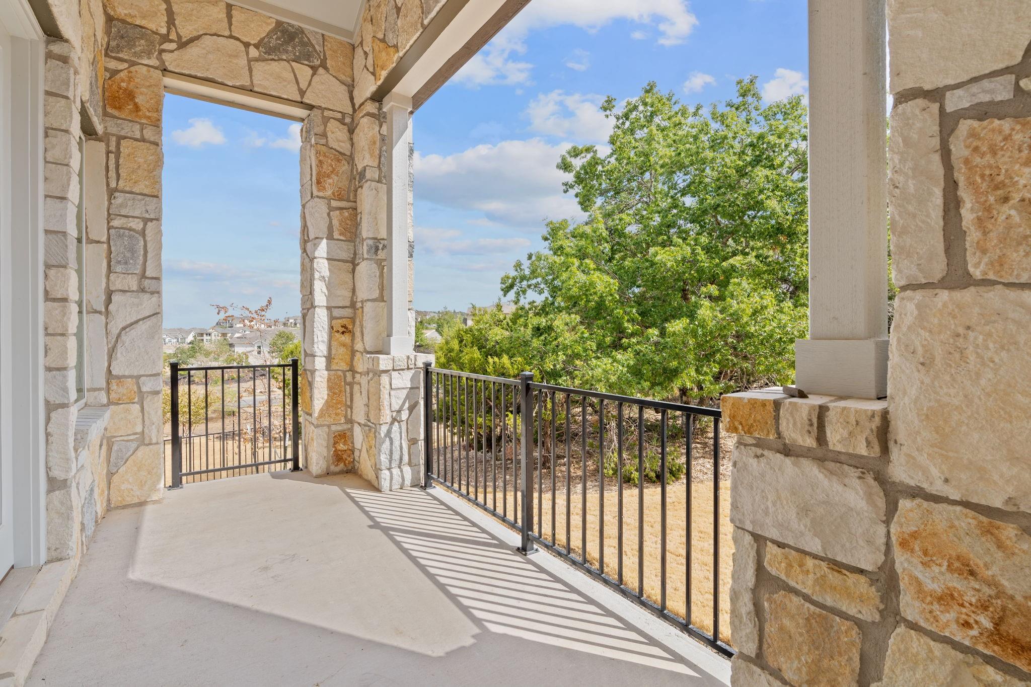 102 Majestic Arroyo Way, Lakeway, TX 78738