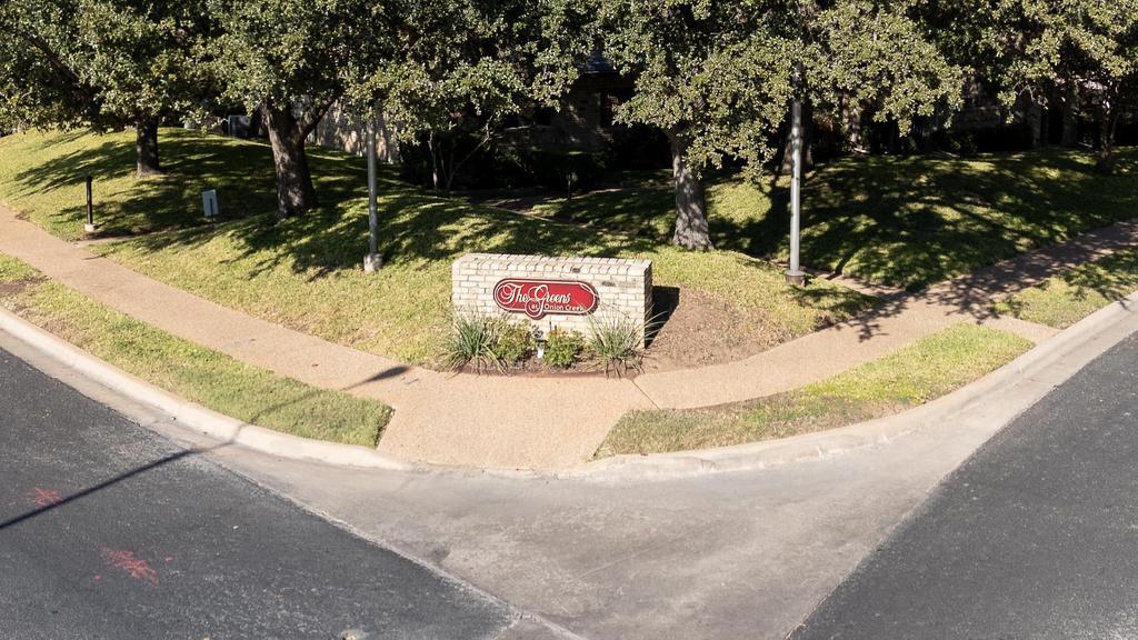 10819 Crown Colony Dr # 40, Austin, TX 78747