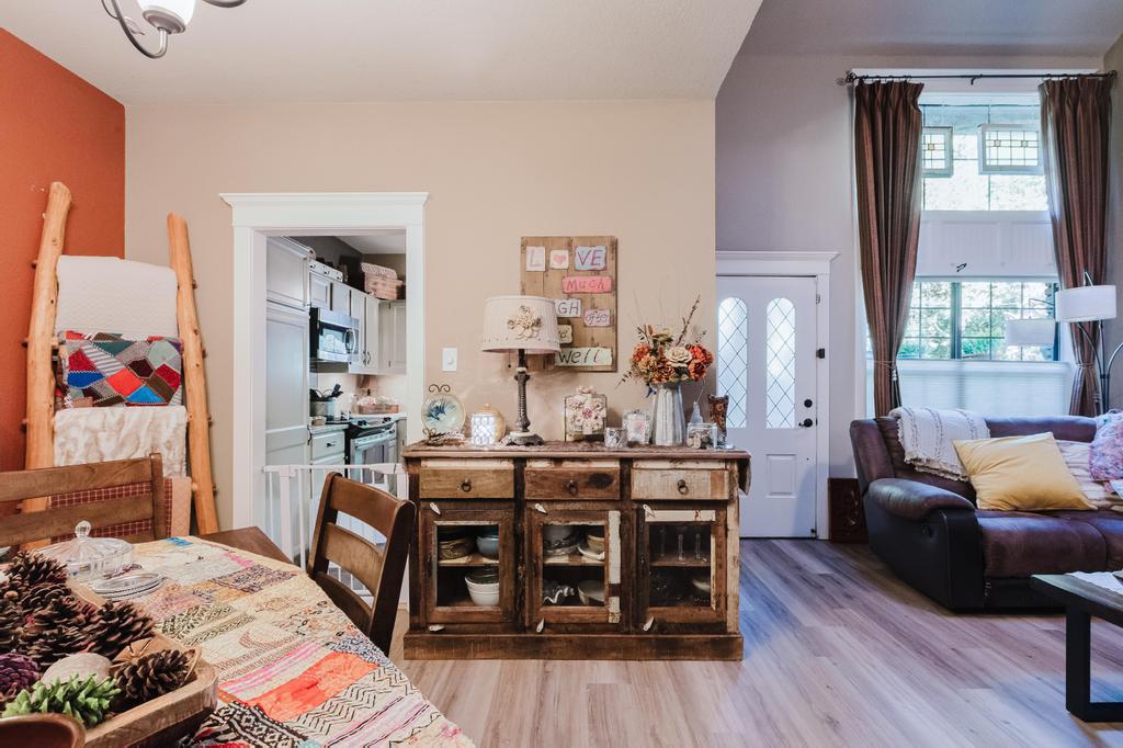 10819 Crown Colony Dr # 40, Austin, TX 78747