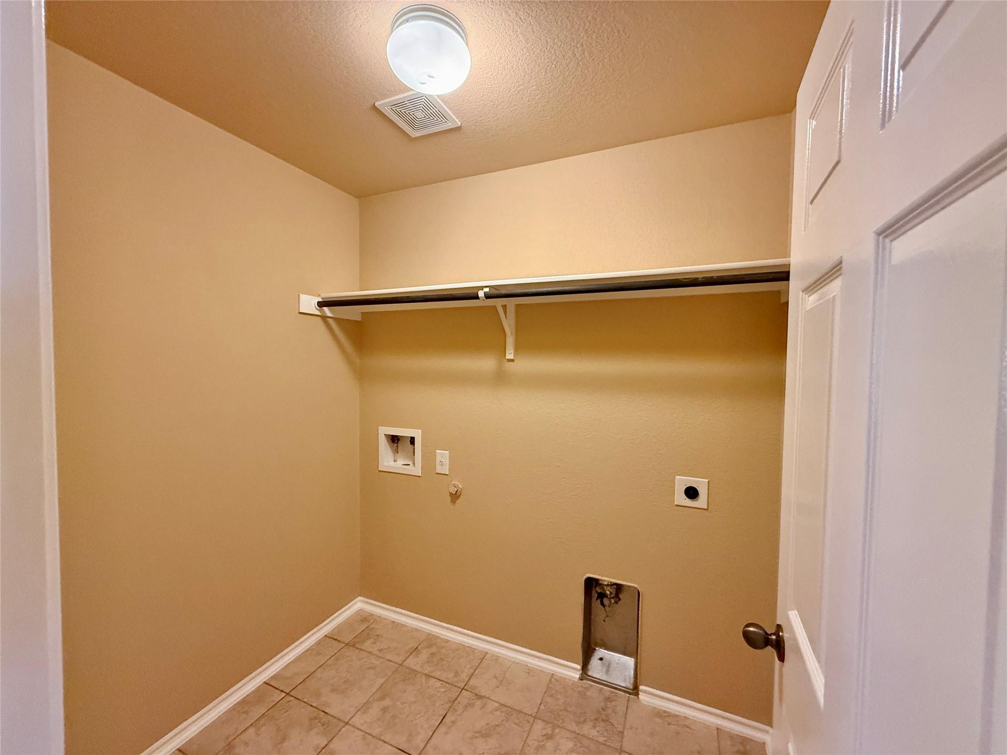 264 Serene Holw, Buda, TX 78610