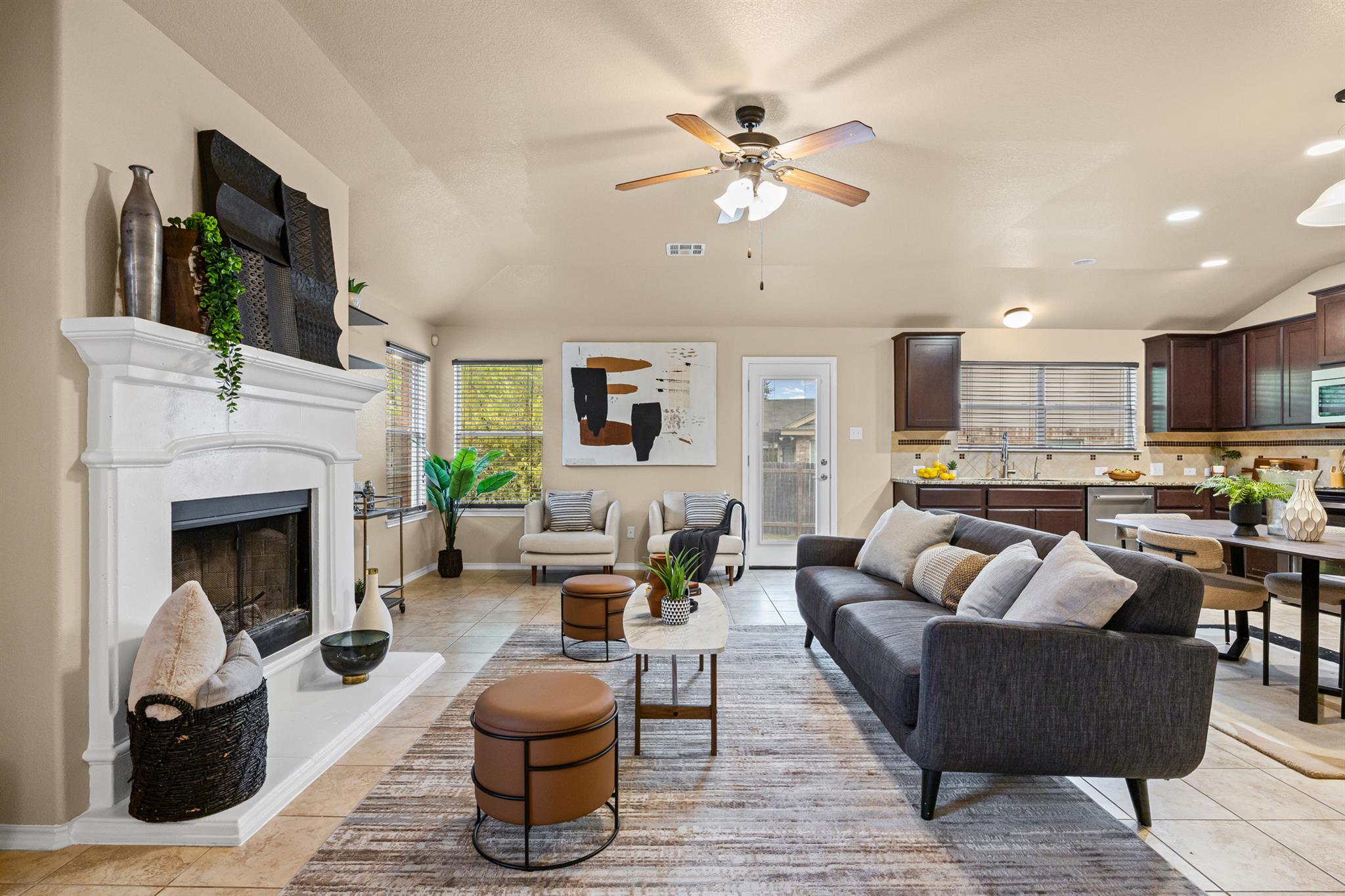 264 Serene Holw, Buda, TX 78610