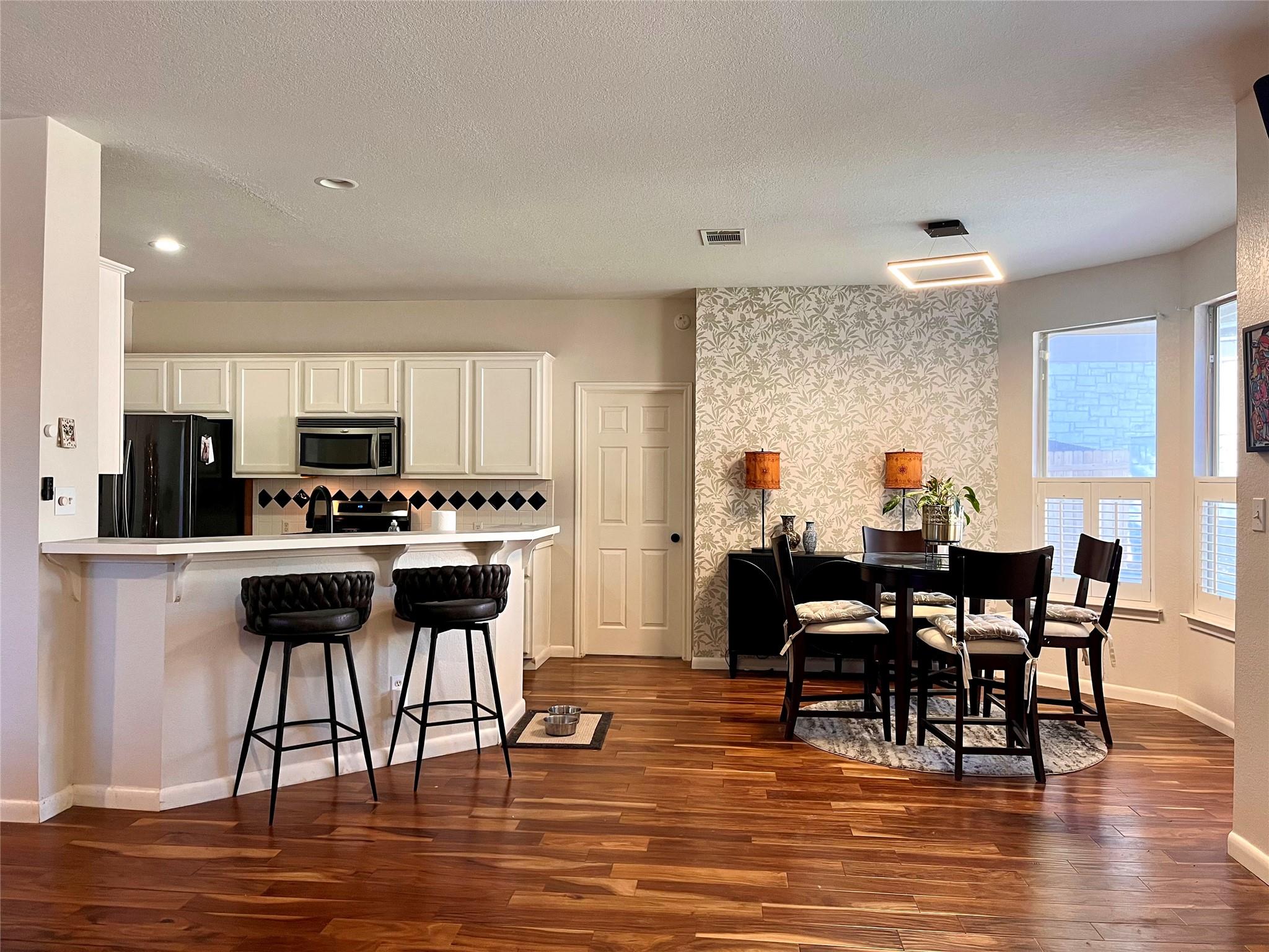 2600 Mallard Green Cv, Austin, TX 78728