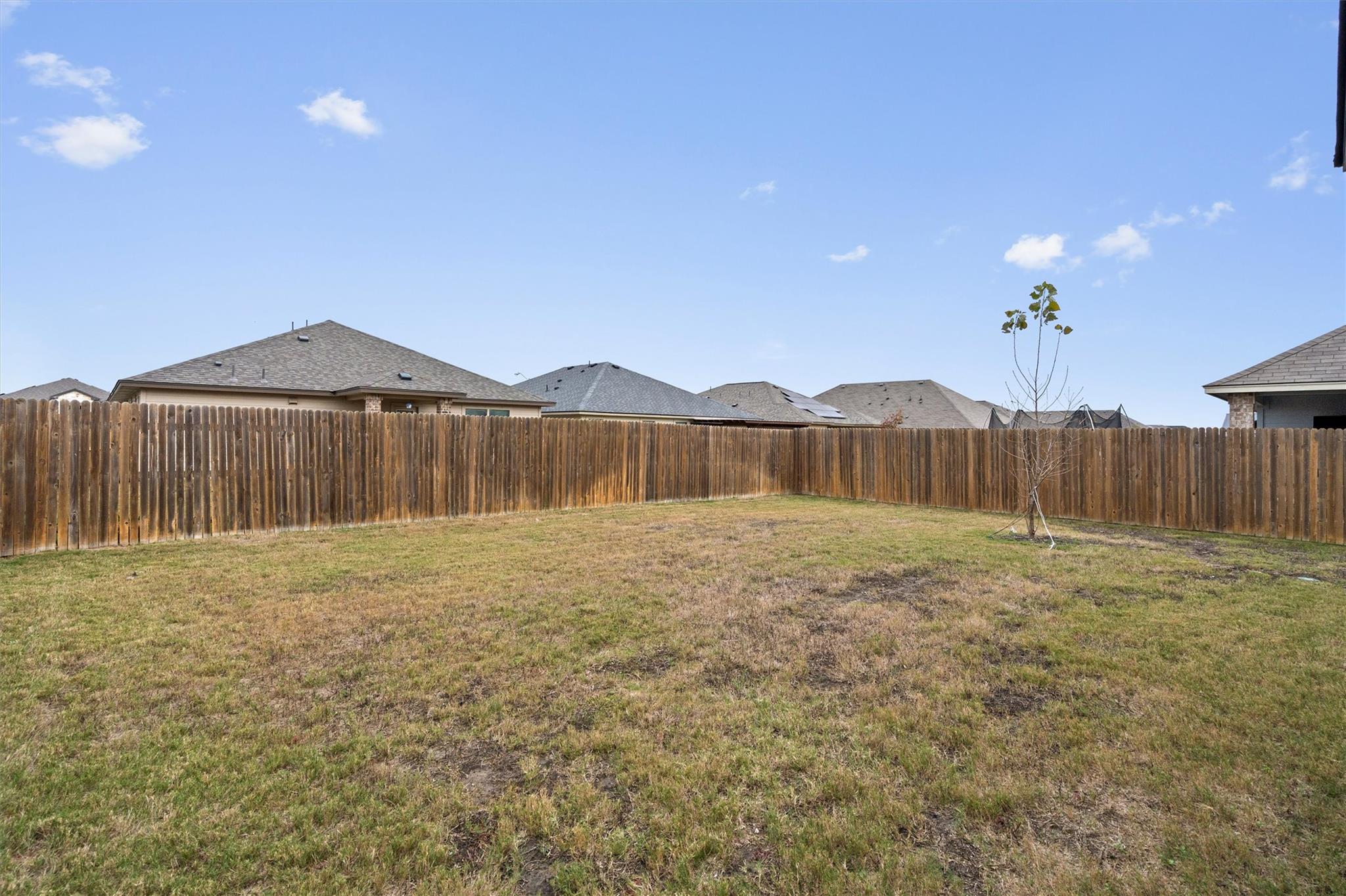 132 Nathaniel Dr, Taylor, TX 76574