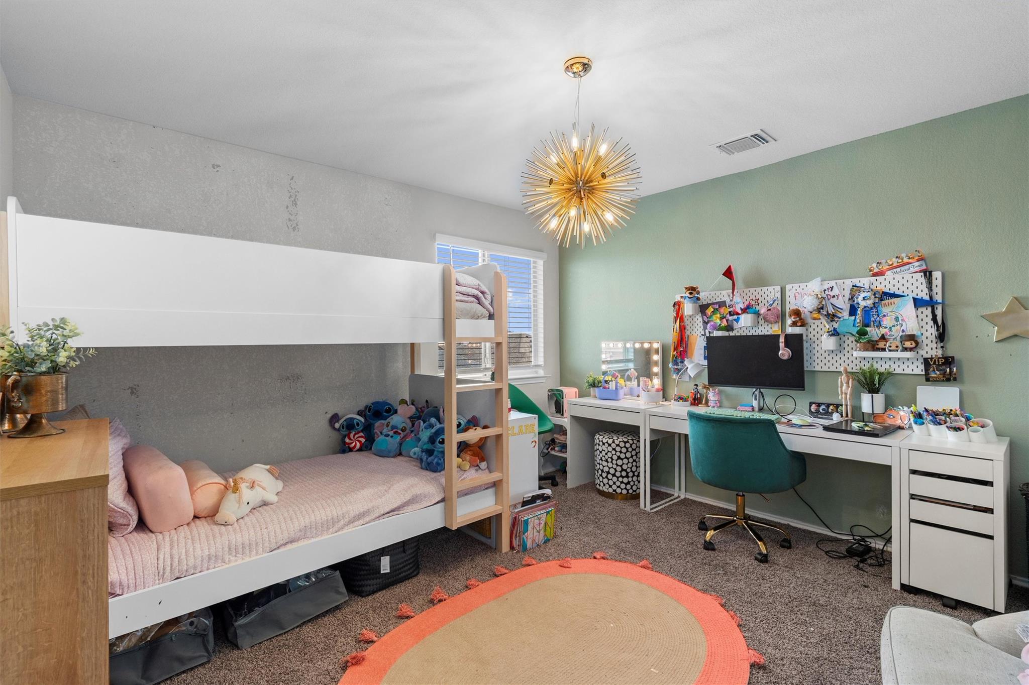 132 Nathaniel Dr, Taylor, TX 76574