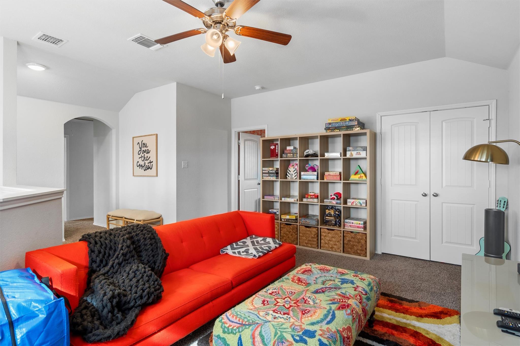 132 Nathaniel Dr, Taylor, TX 76574