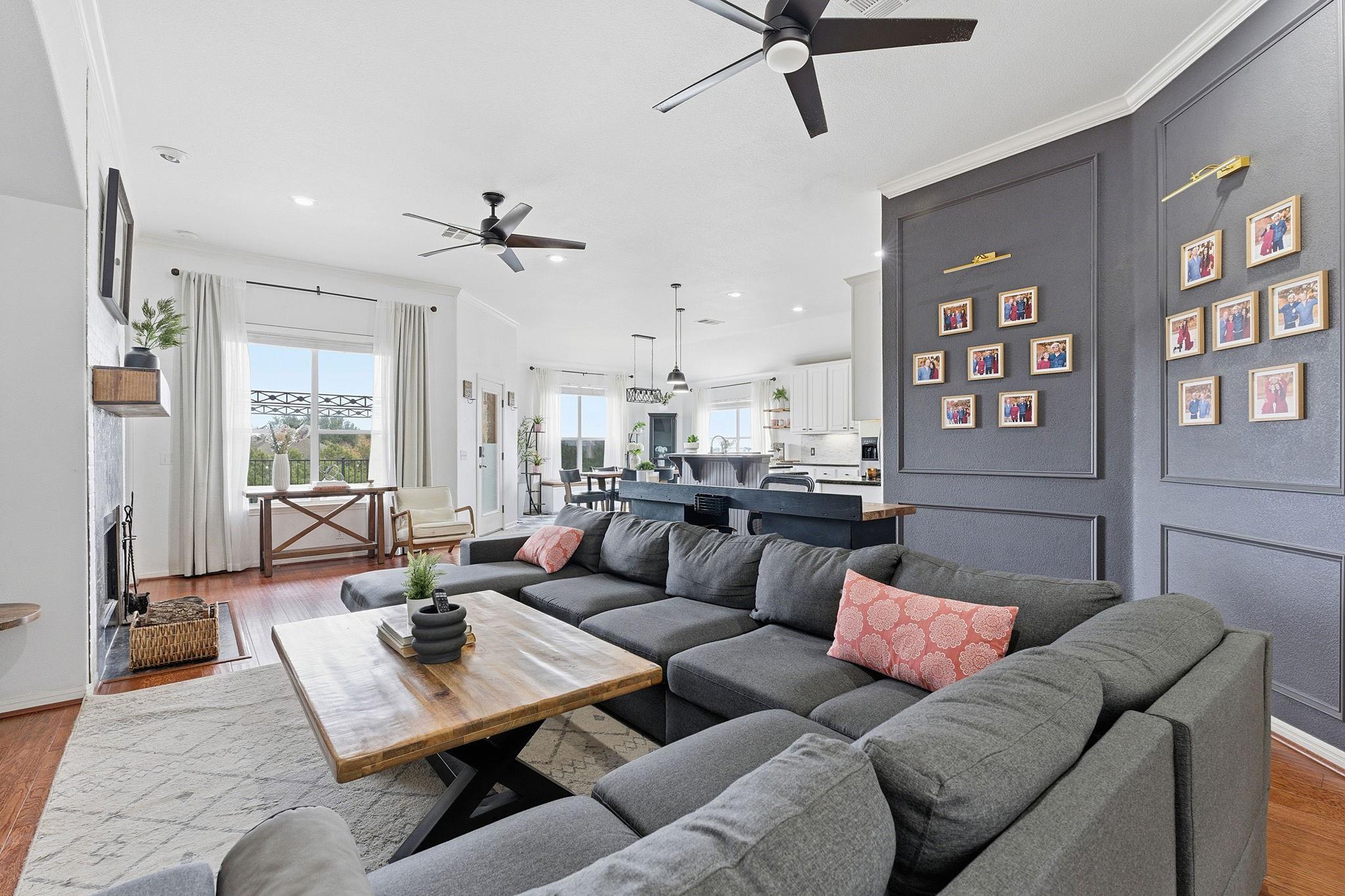 150 Manchester Ln, Austin, TX 78737