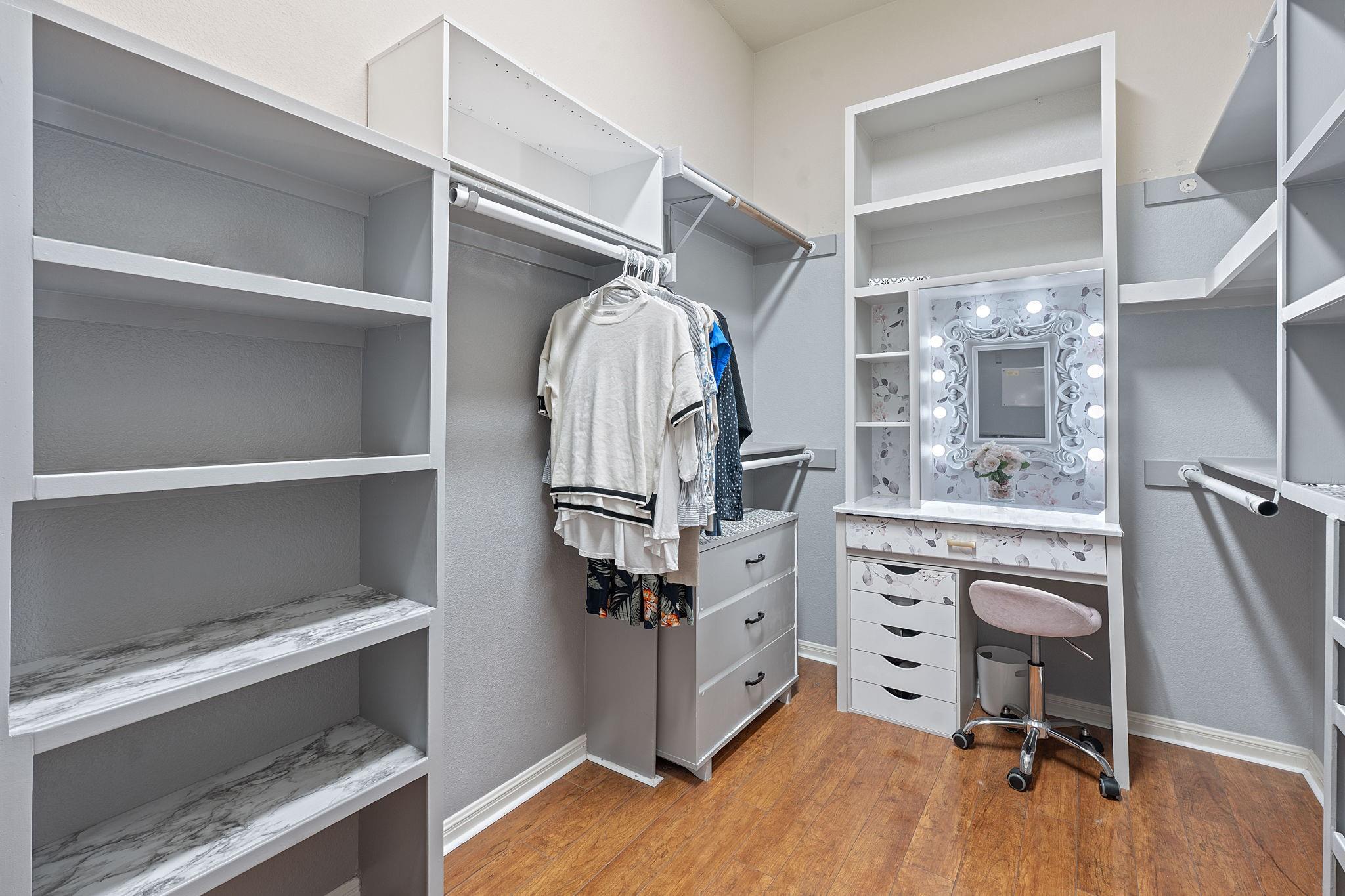 150 Manchester Ln, Austin, TX 78737