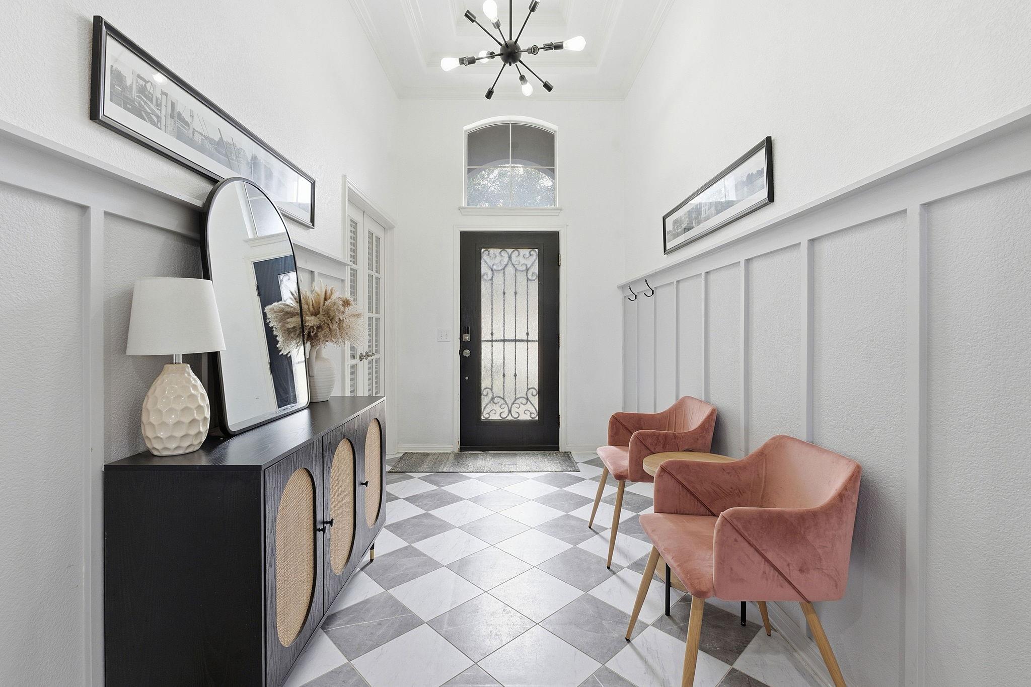 150 Manchester Ln, Austin, TX 78737