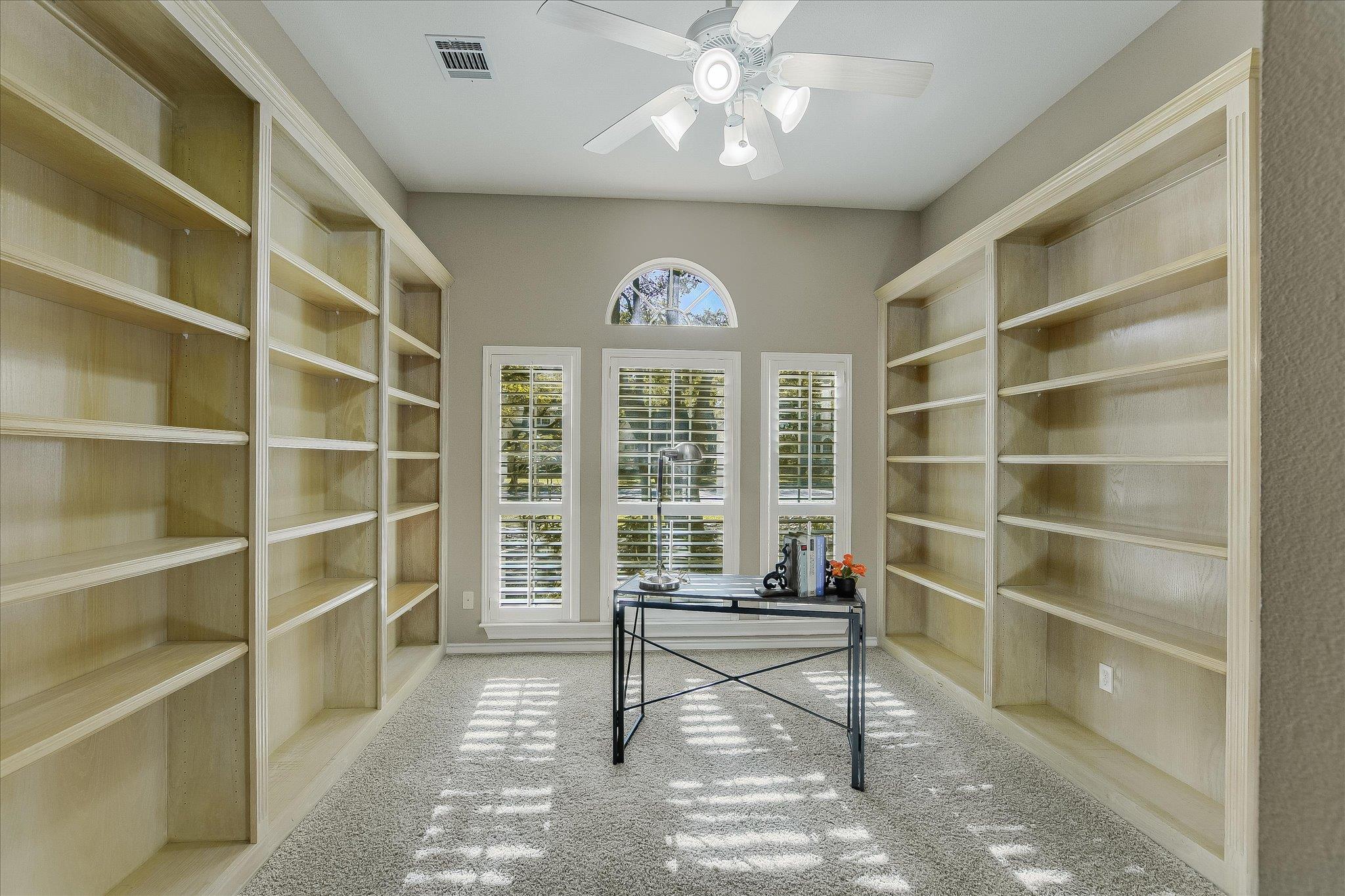 30320 La Quinta Dr, Georgetown, TX 78628