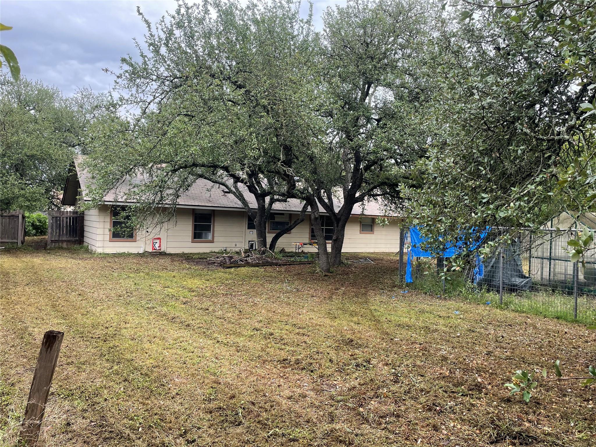 1901 Lone Oak Dr, Leander, TX 78641