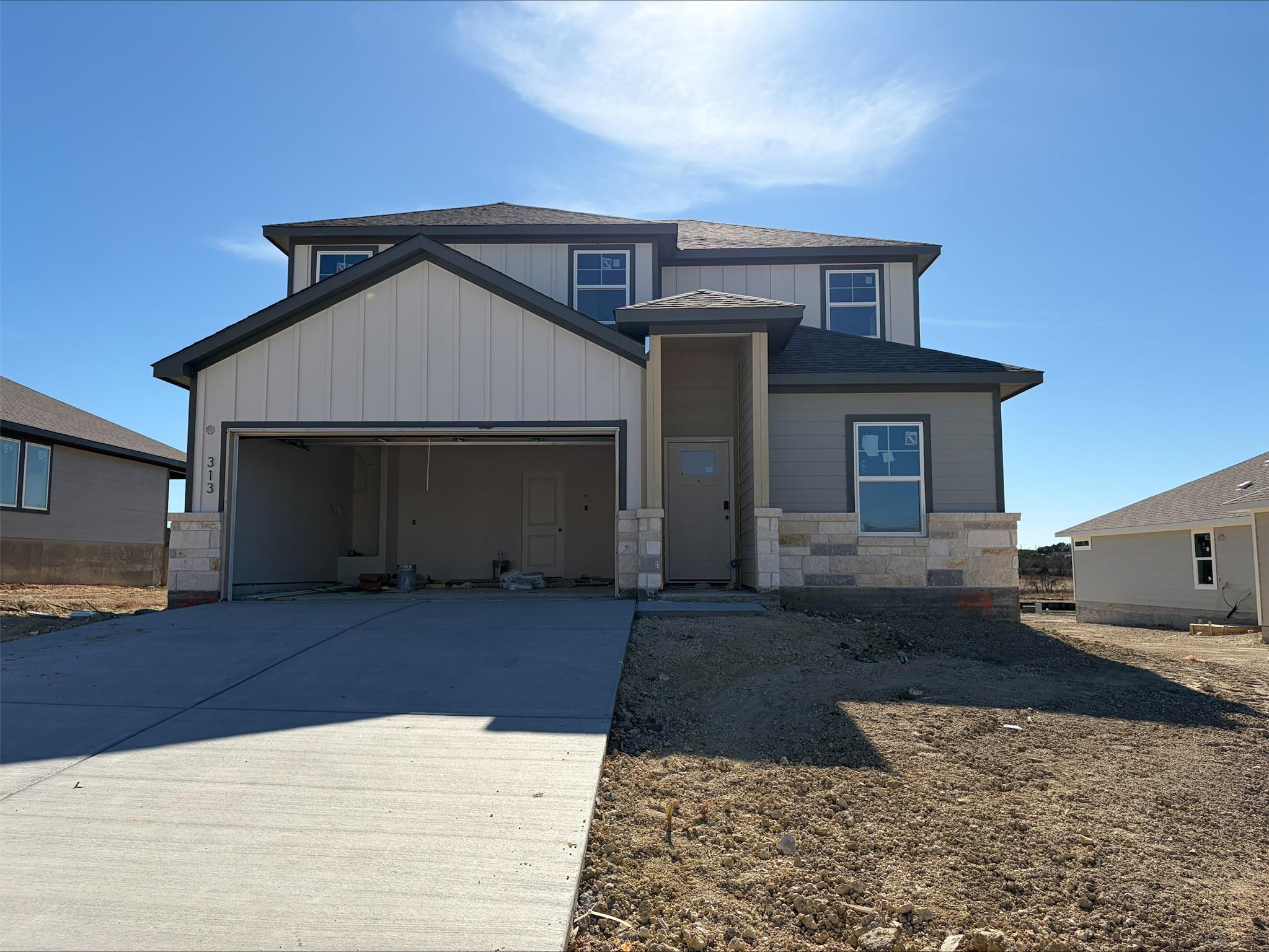 313 Gristmill Rd, Burnet, TX 78611