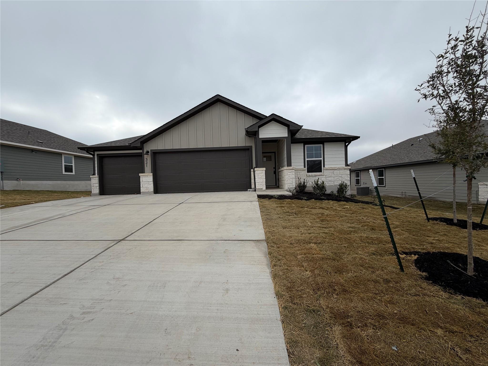 321 Gristmill, Burnet, TX 78611