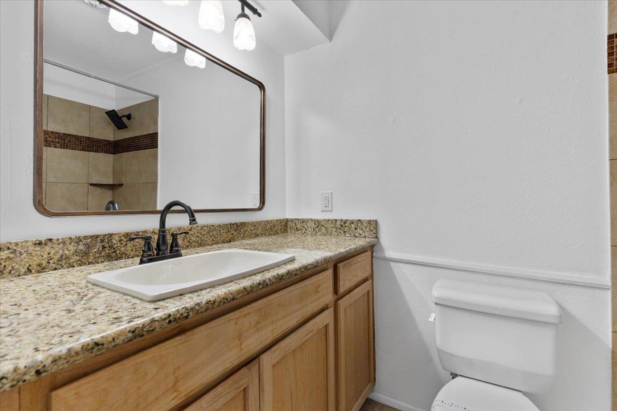 8400 Jamestown Dr # 212, Austin, TX 78758