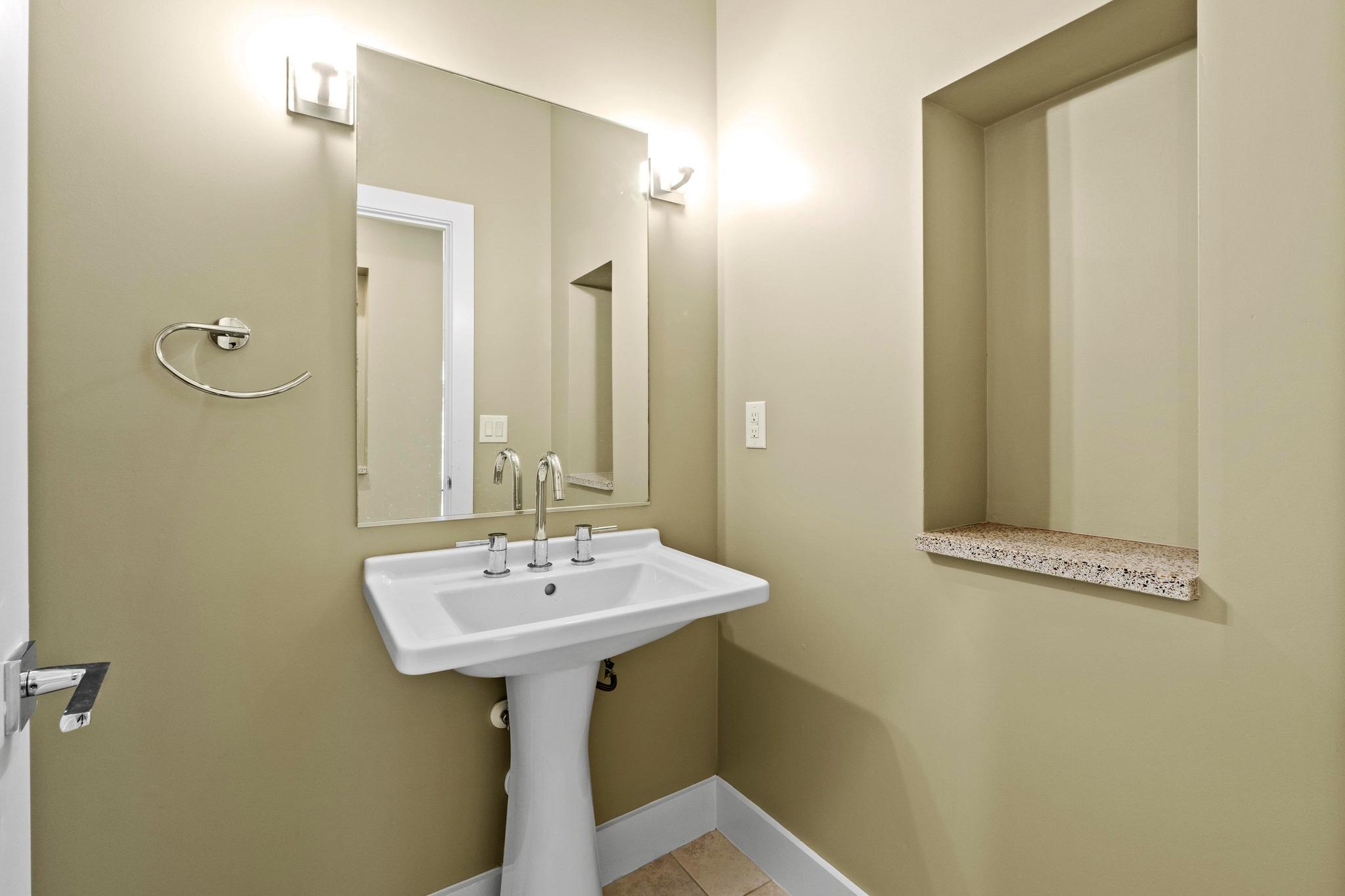 2609 Oakhaven Dr, Austin, TX 78704