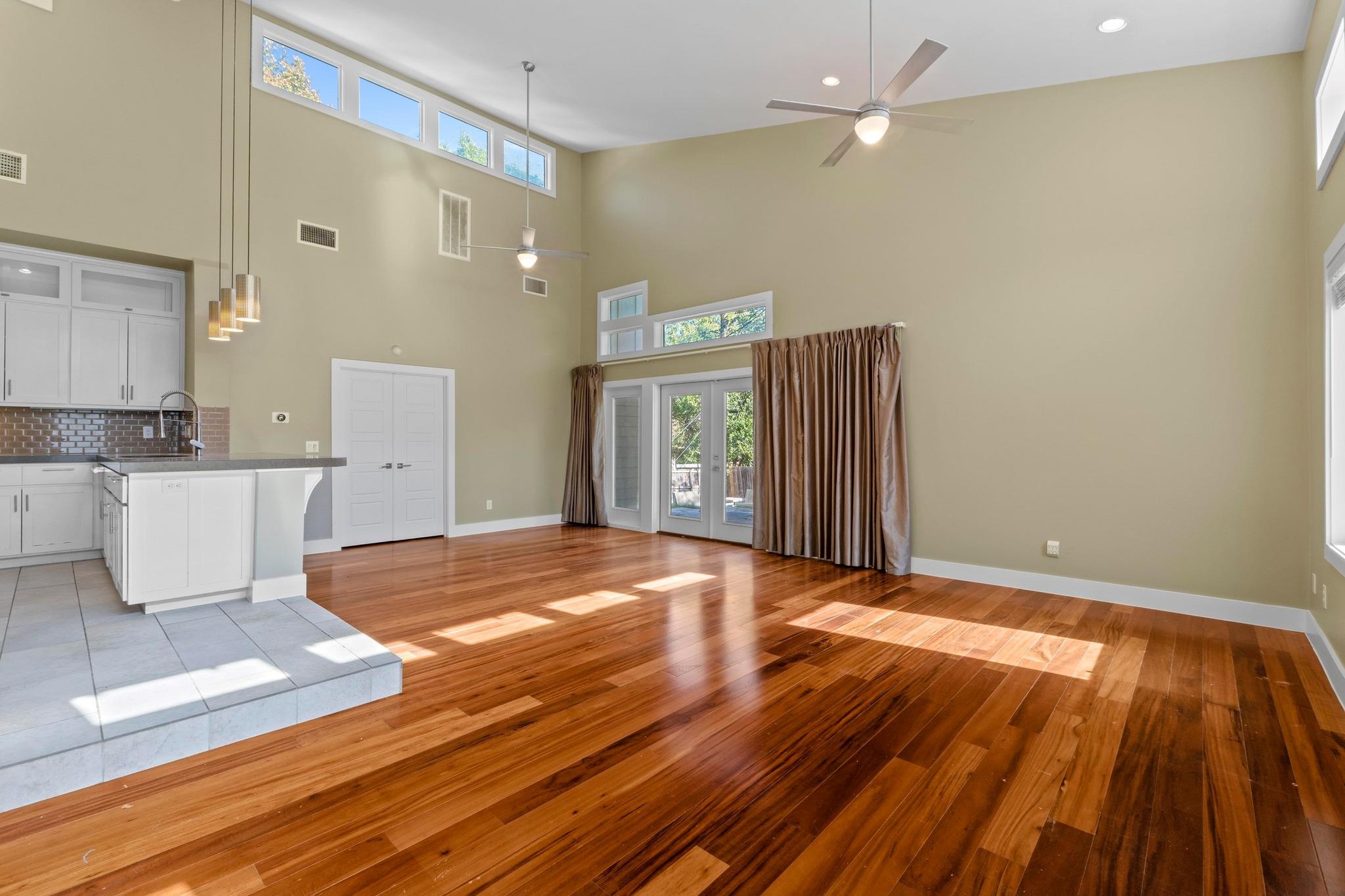 2609 Oakhaven Dr, Austin, TX 78704