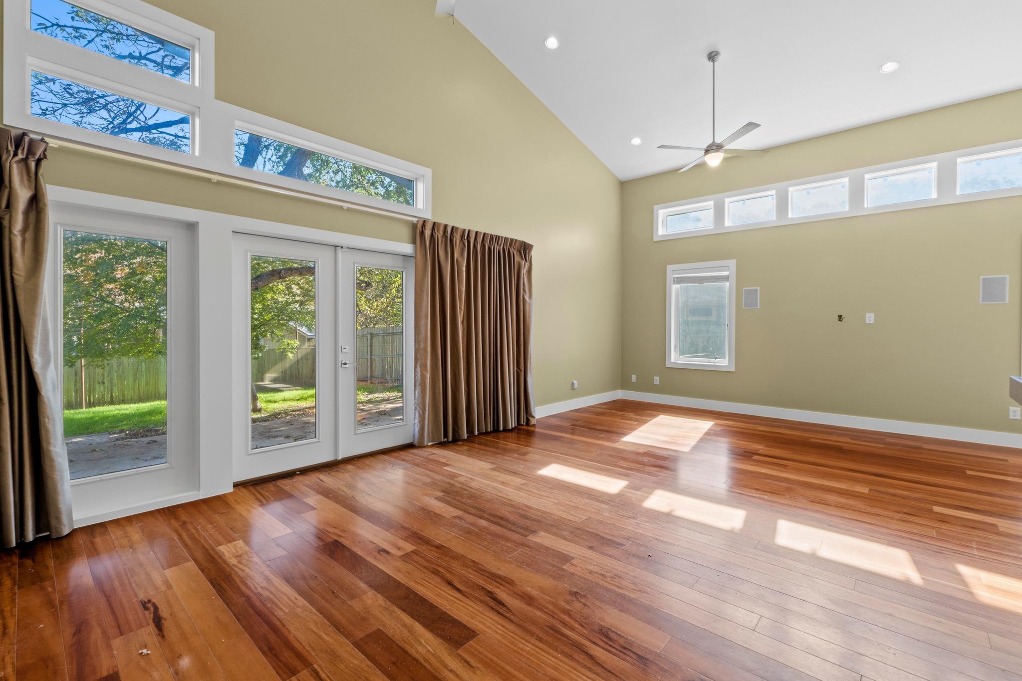 2609 Oakhaven Dr, Austin, TX 78704