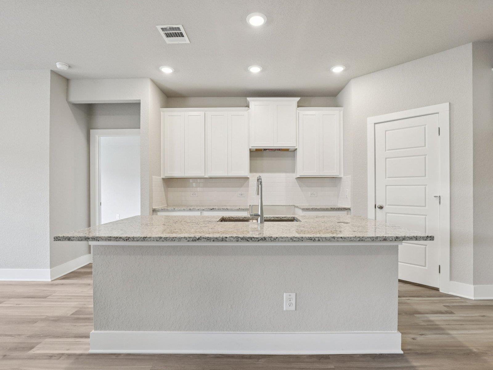 305 Gristmill Rd, Burnet, TX 78611