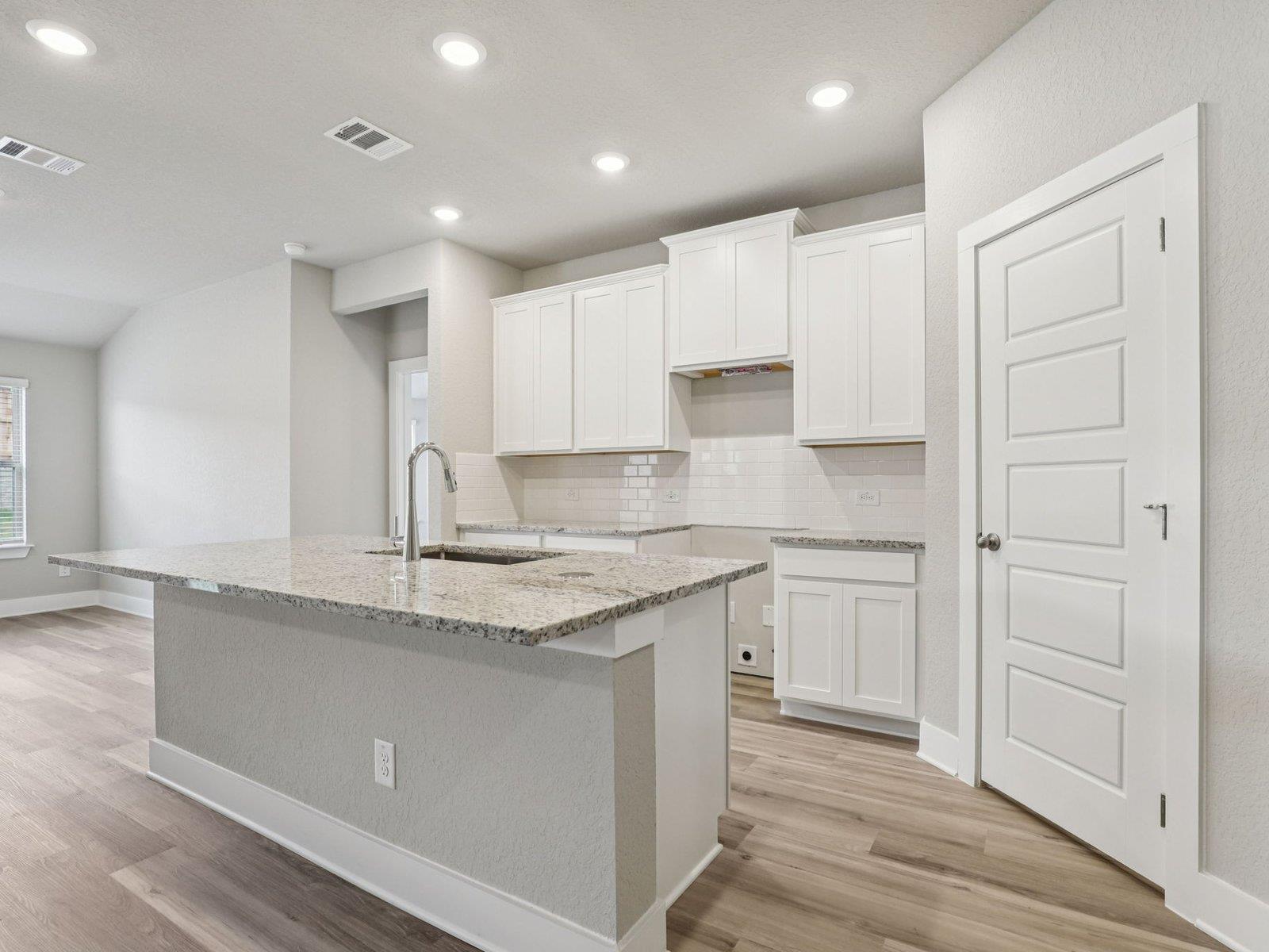 305 Gristmill Rd, Burnet, TX 78611