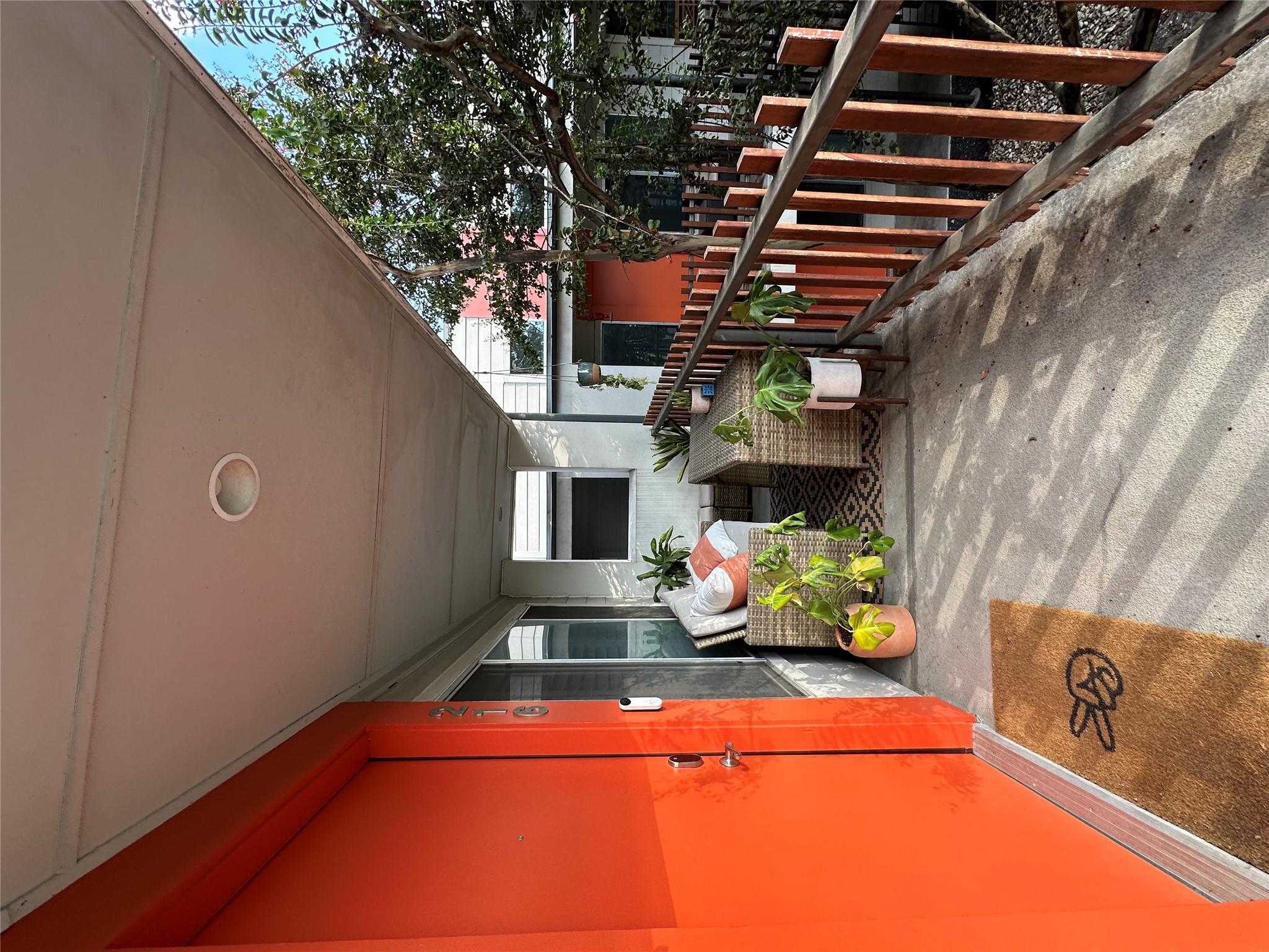 2200 Dickson Dr # 216, Austin, TX 78704