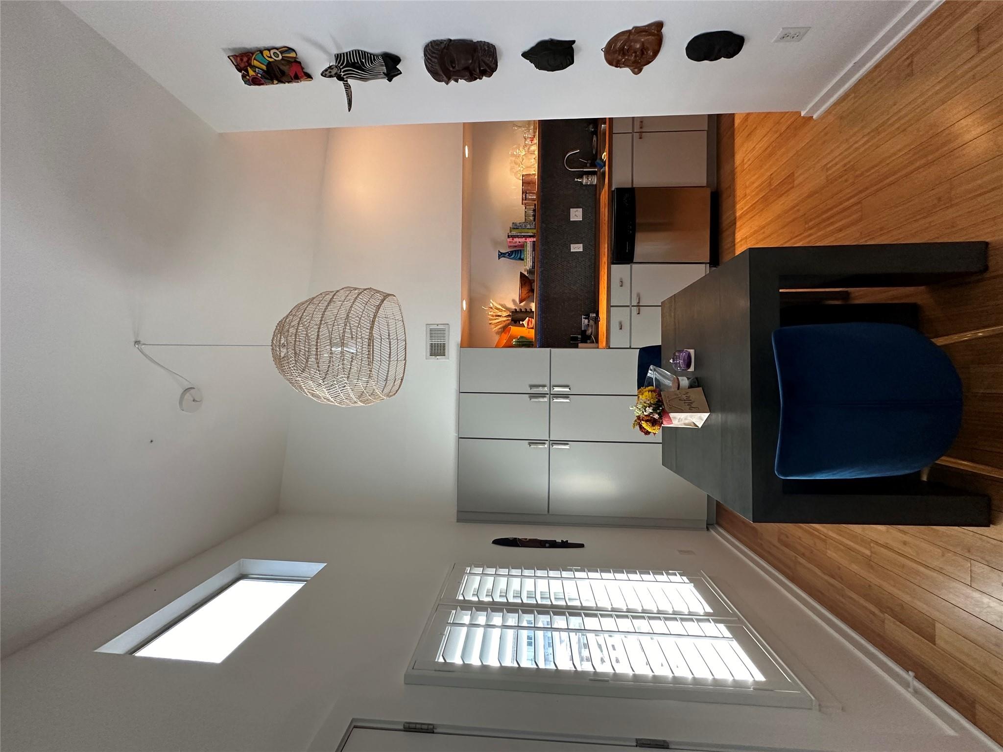 2200 Dickson Dr # 216, Austin, TX 78704