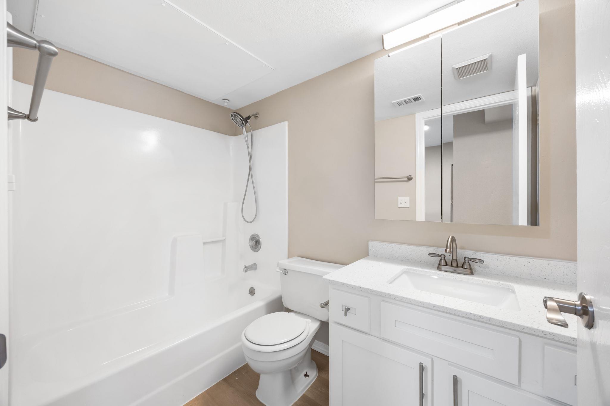 3012 Whisper Oaks Ln # J, Georgetown, TX 78628